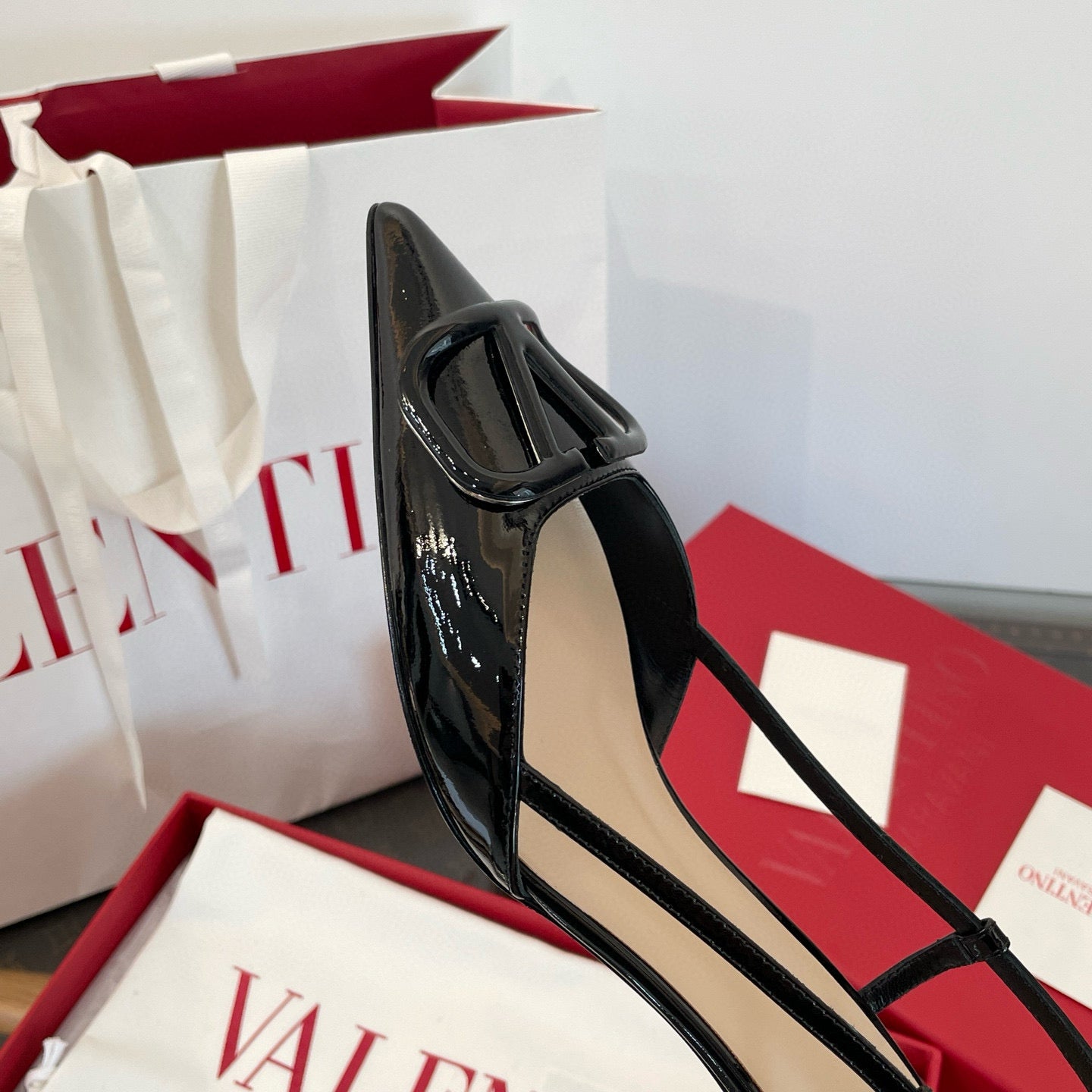 VAL HEELS