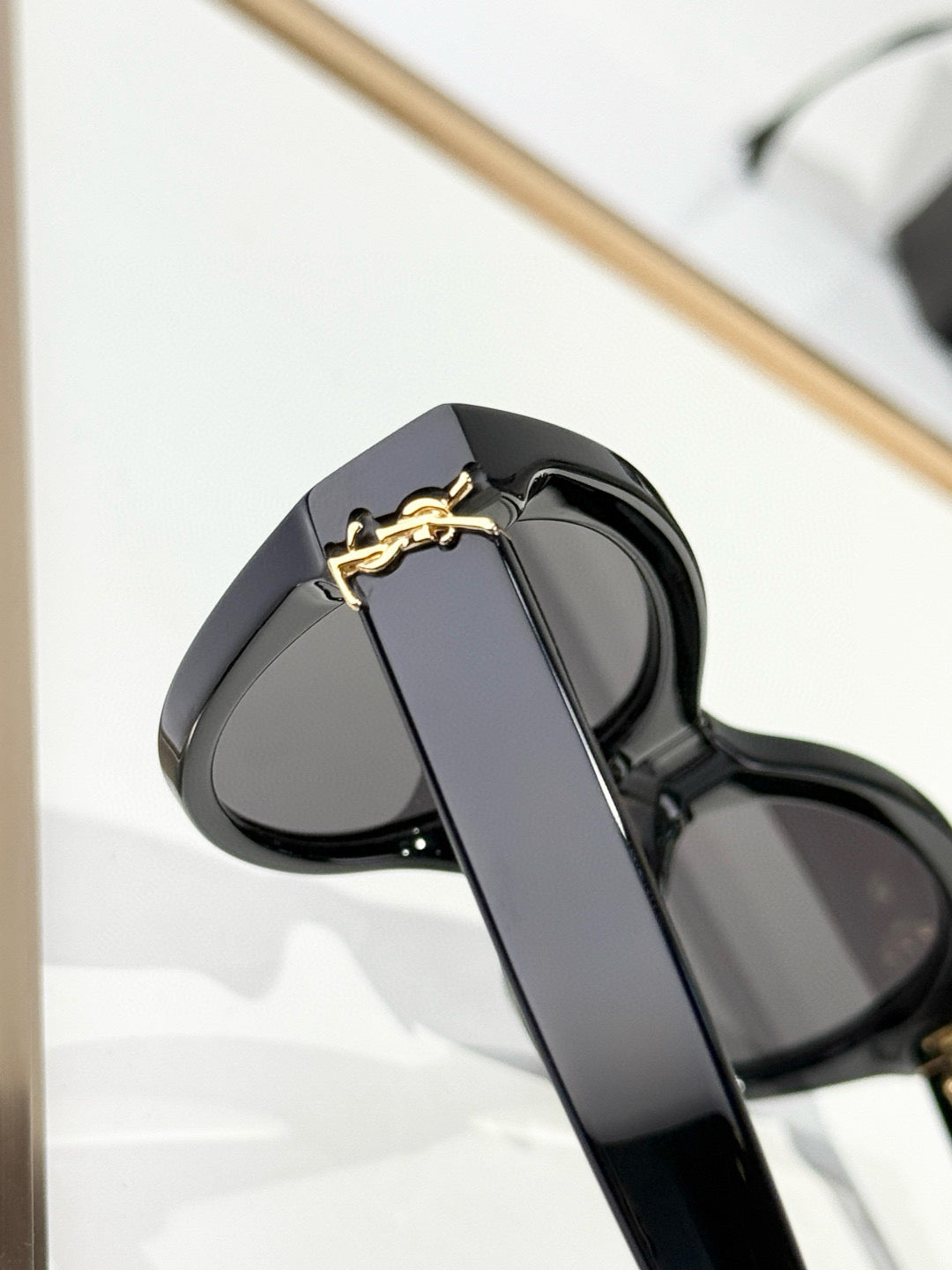 SL SUNGLASSES