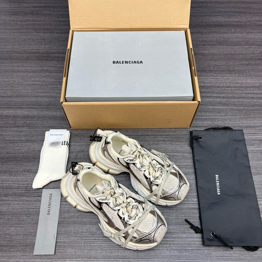 BAL 3XL TRAINERS