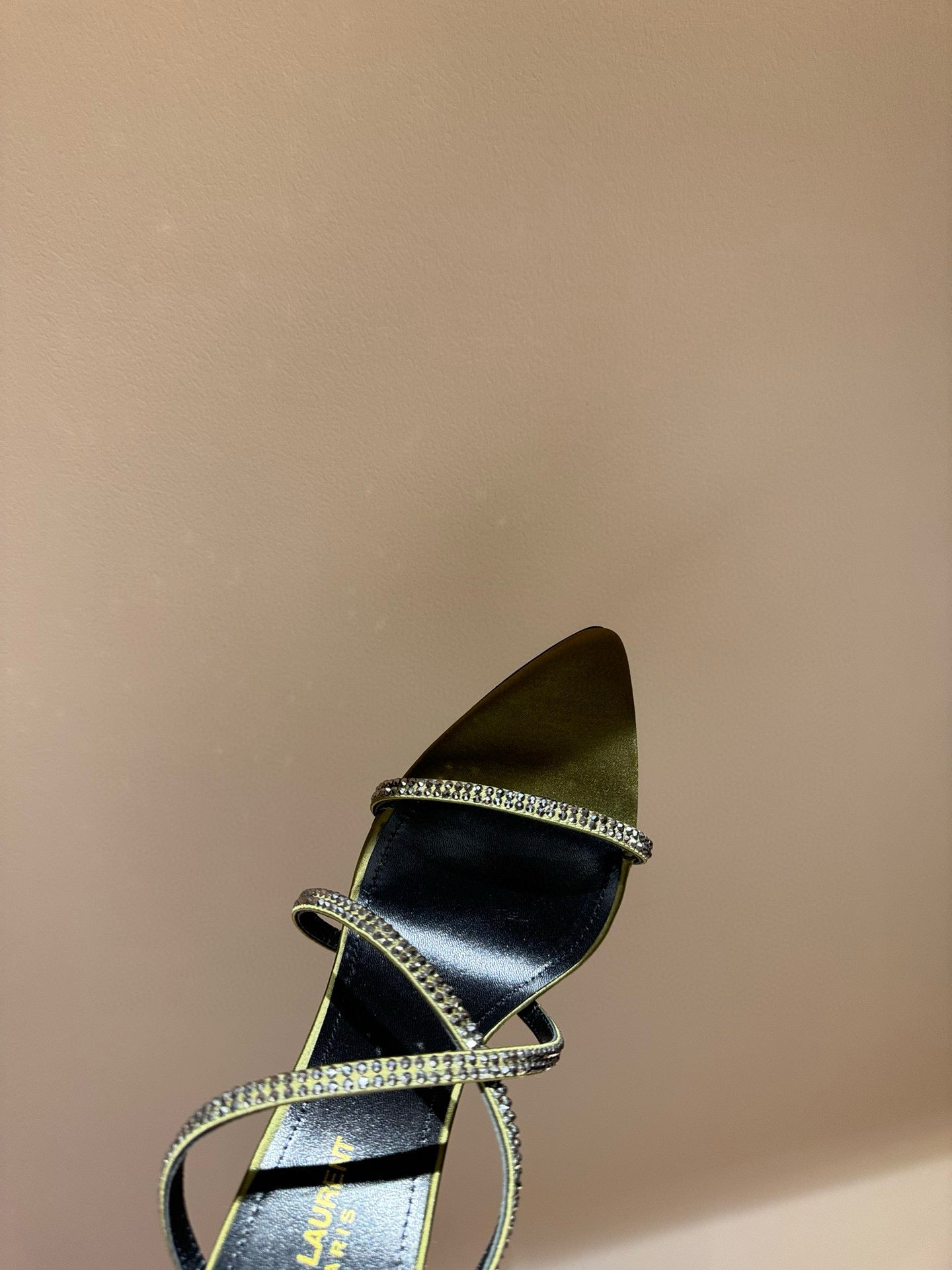 SL HEELS
