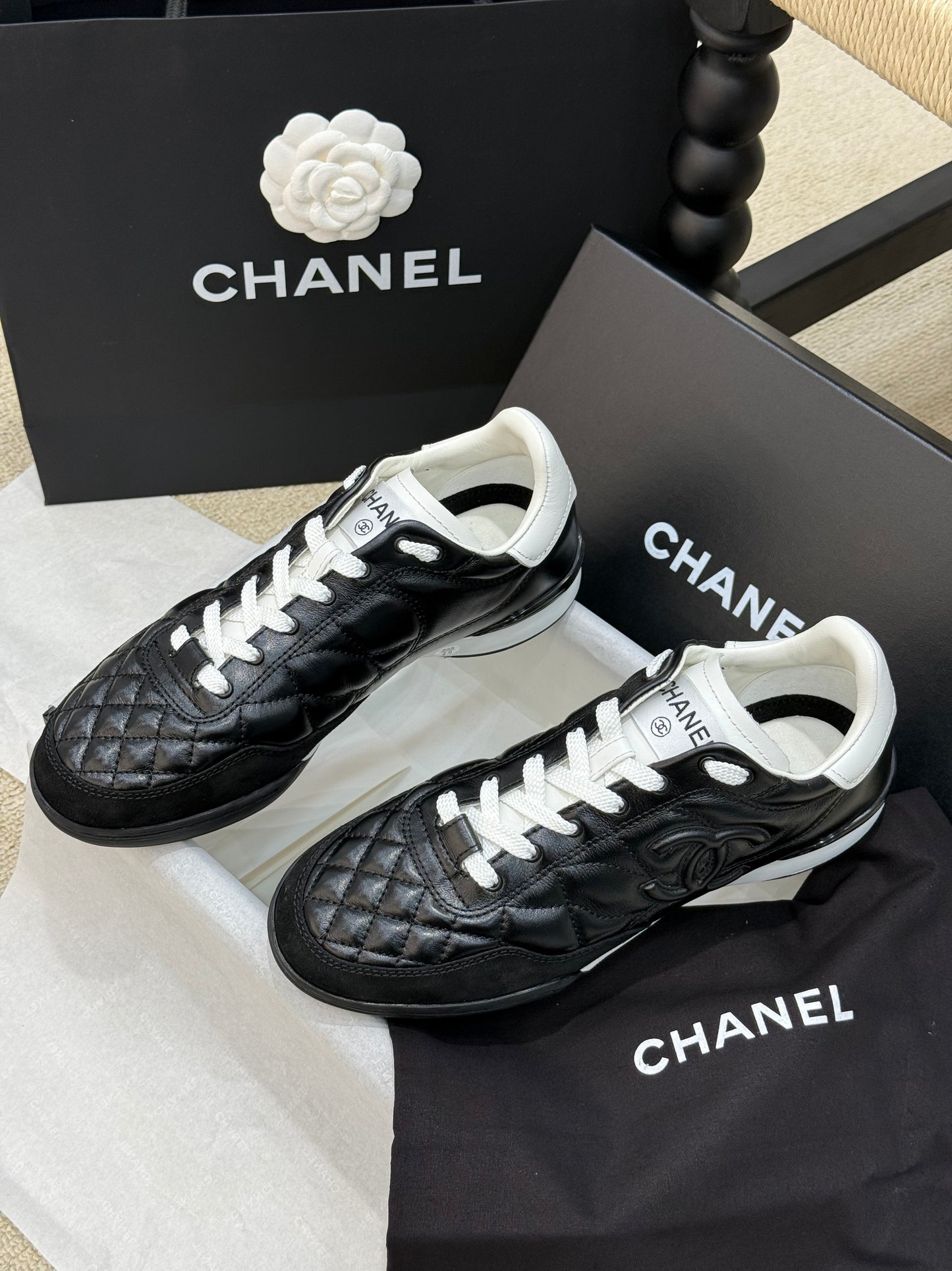 CC SNEAKER