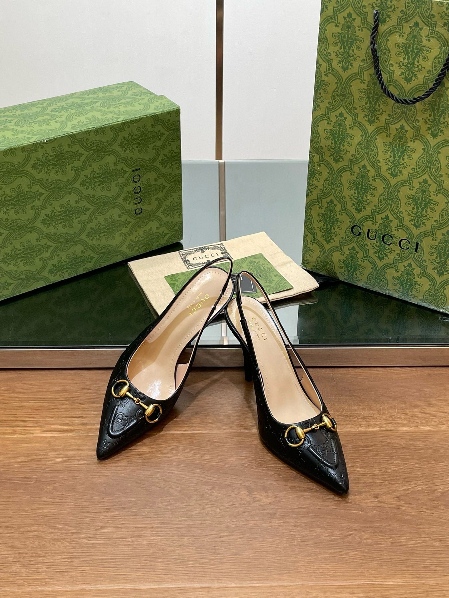 GG HEELS