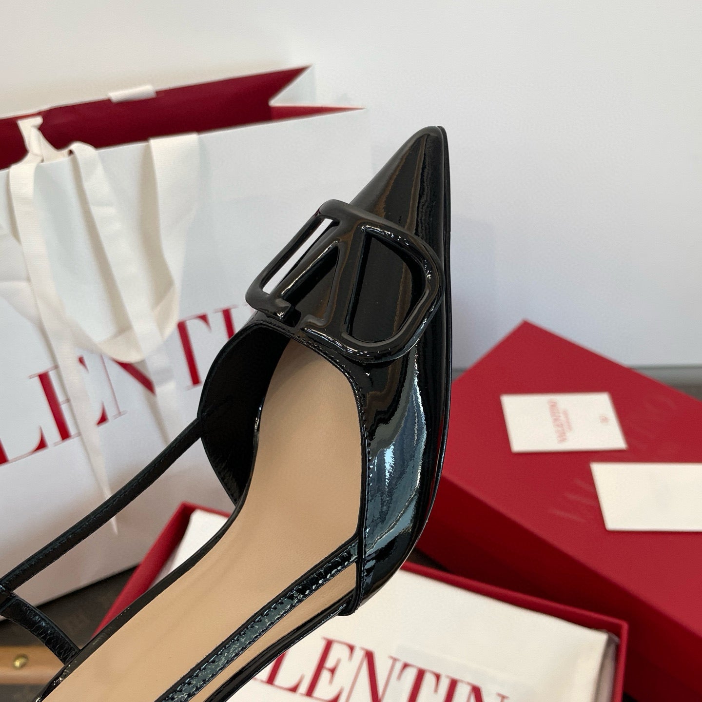 VAL HEELS