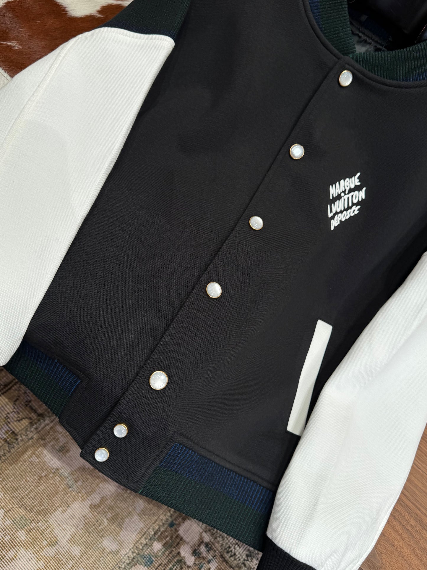 LOU JACKET