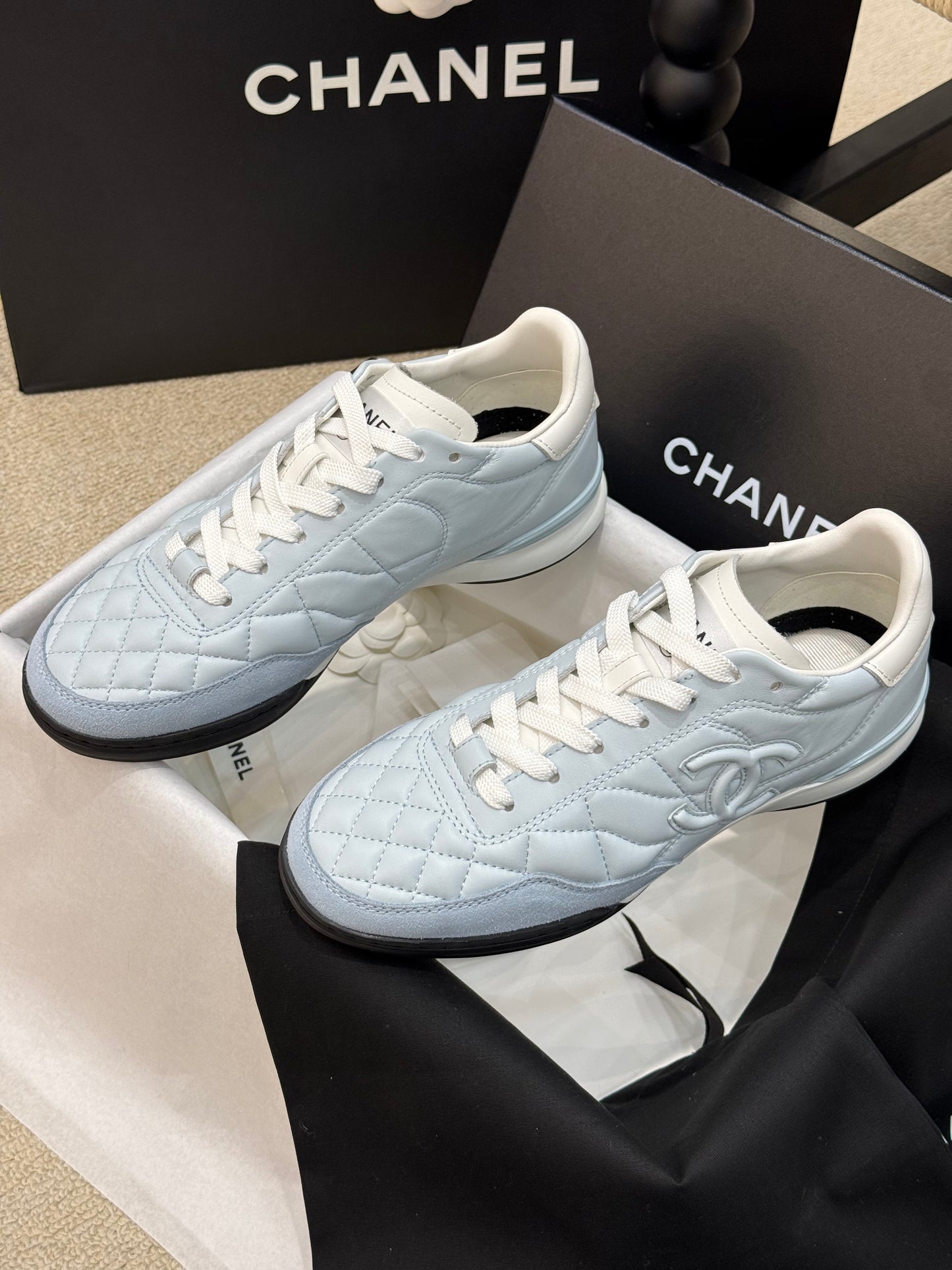CC SNEAKER