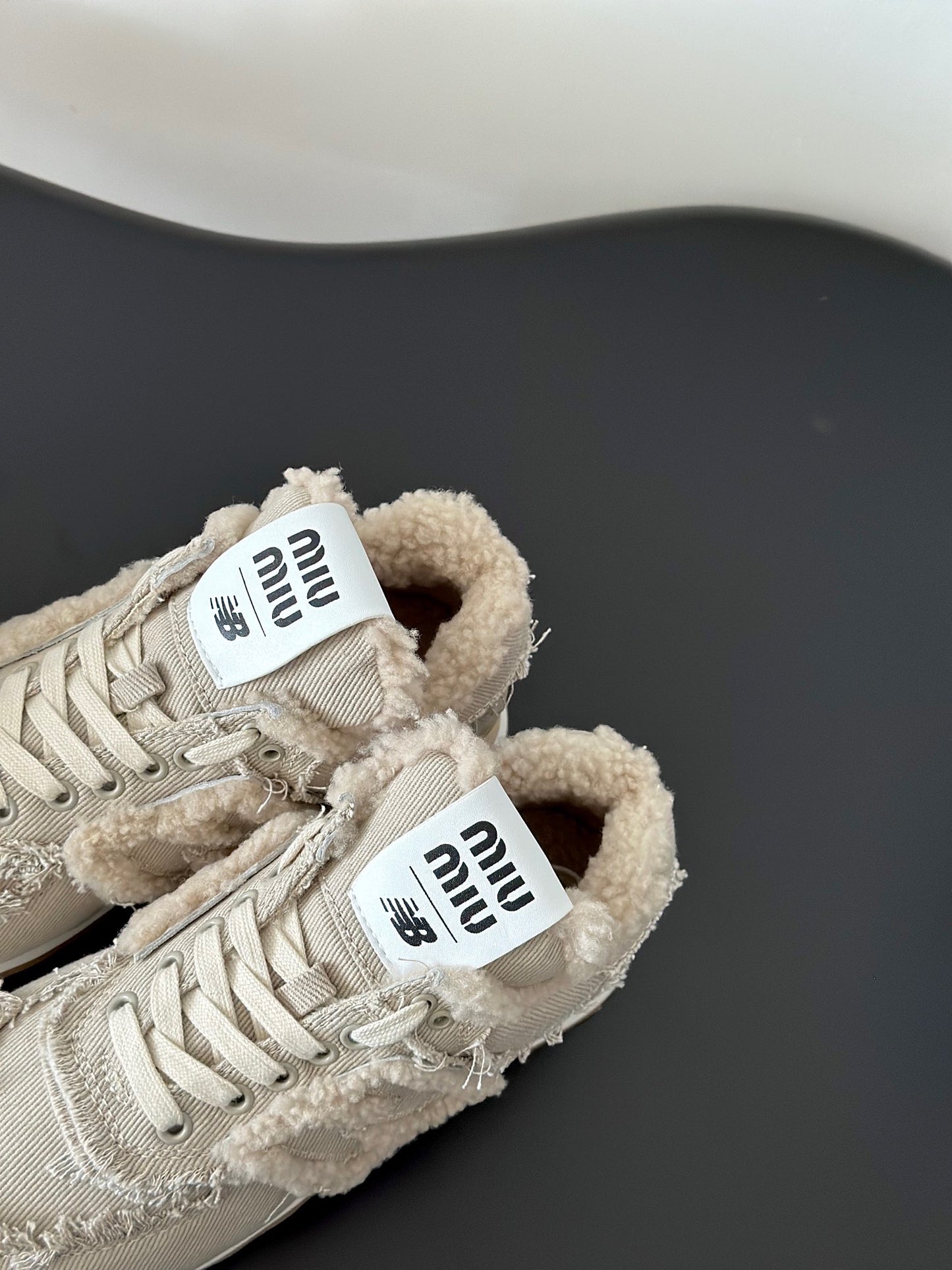 MIU M x NEW BALANCE TRAINERS