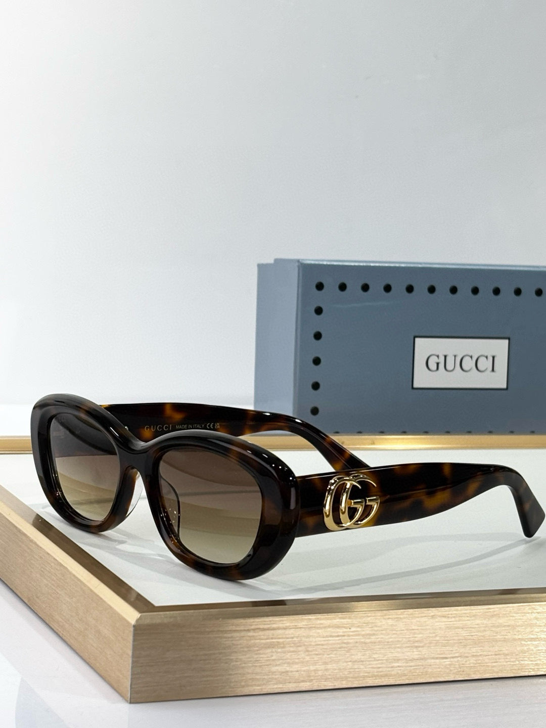 GG SUNGLASSES