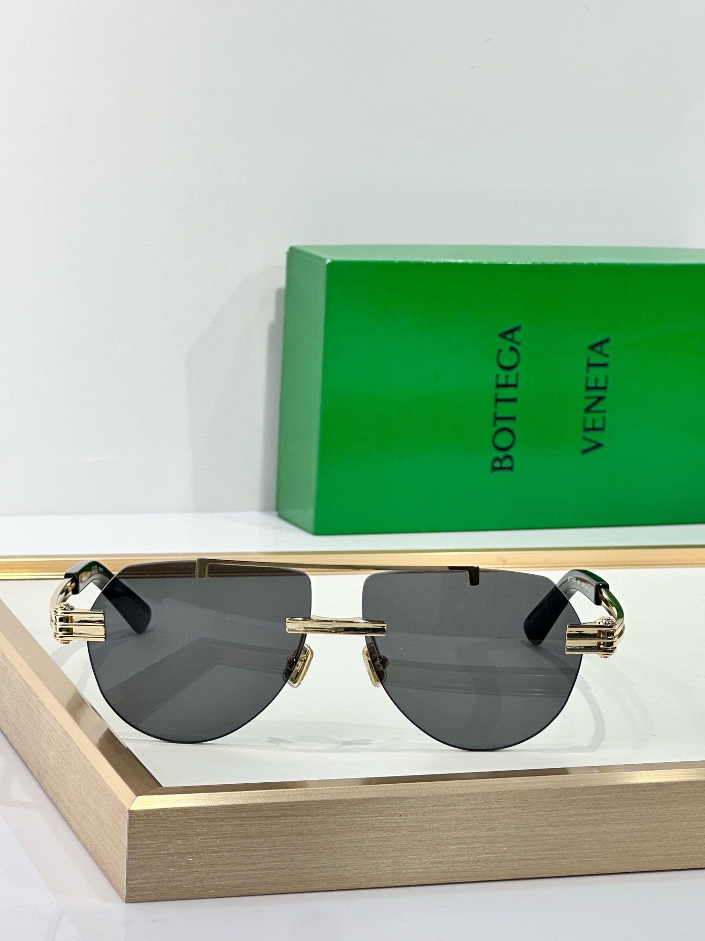 BOTT SUNGLASSES