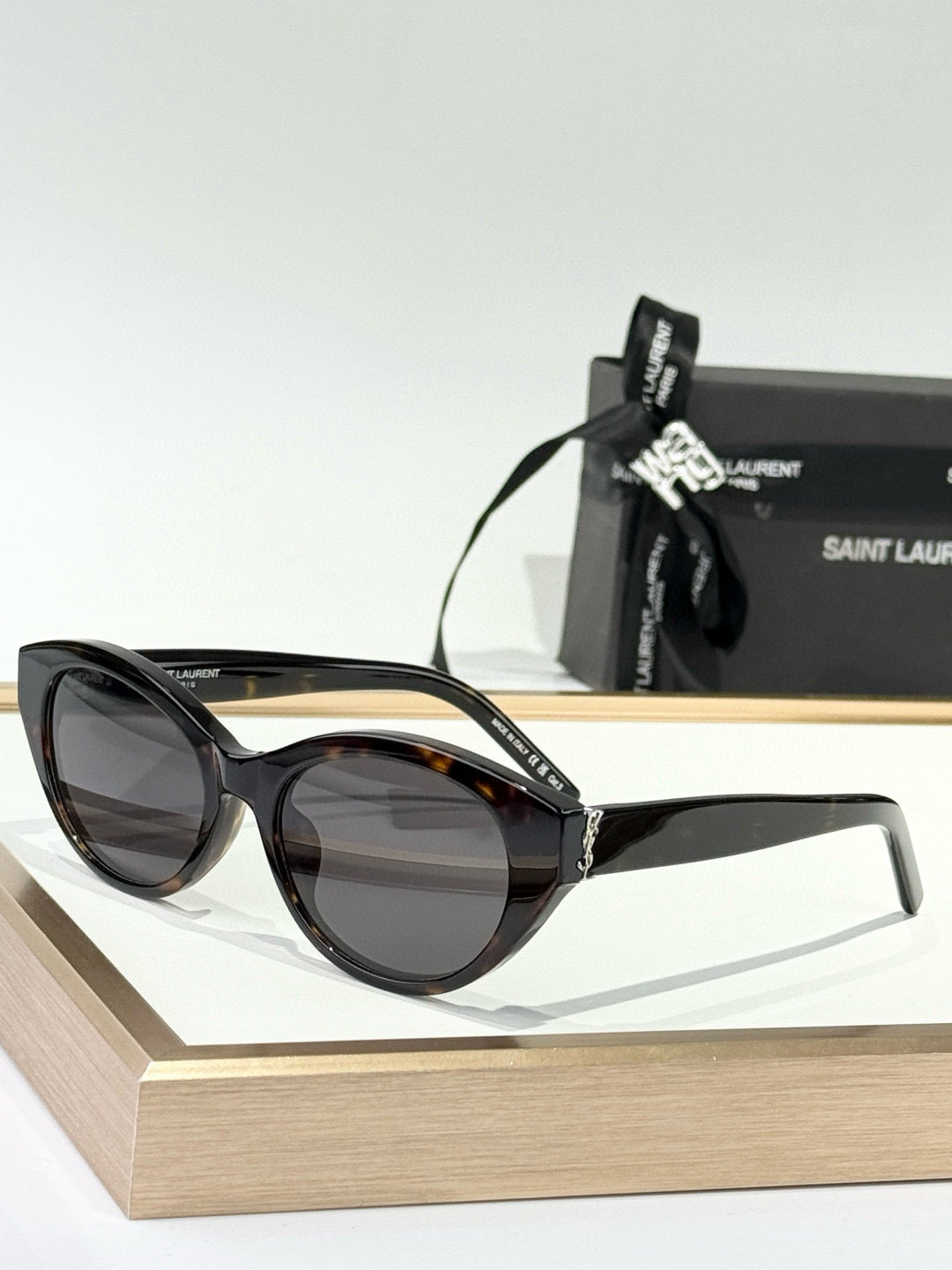 SL SUNGLASSES