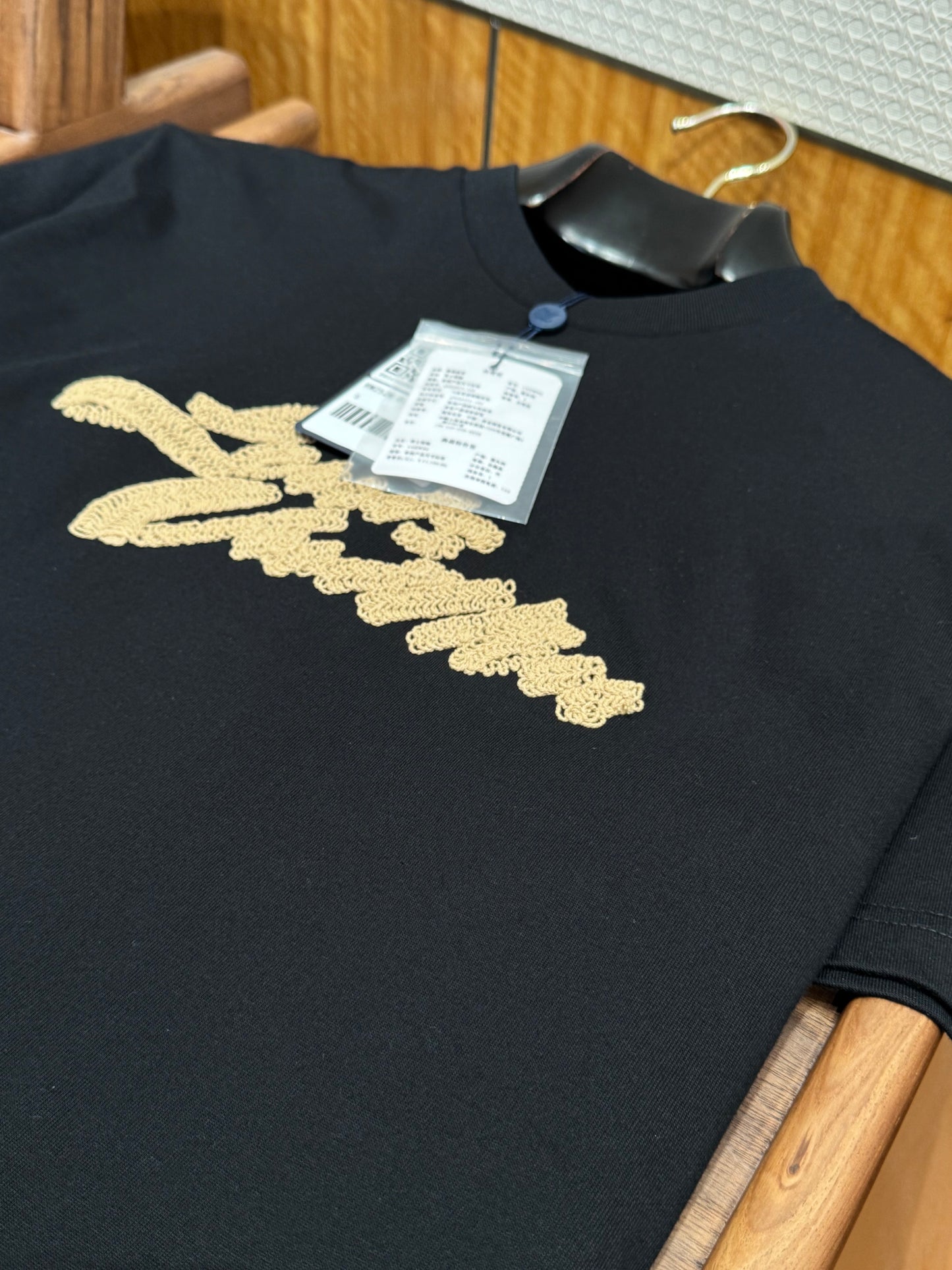 LOU T-SHIRT