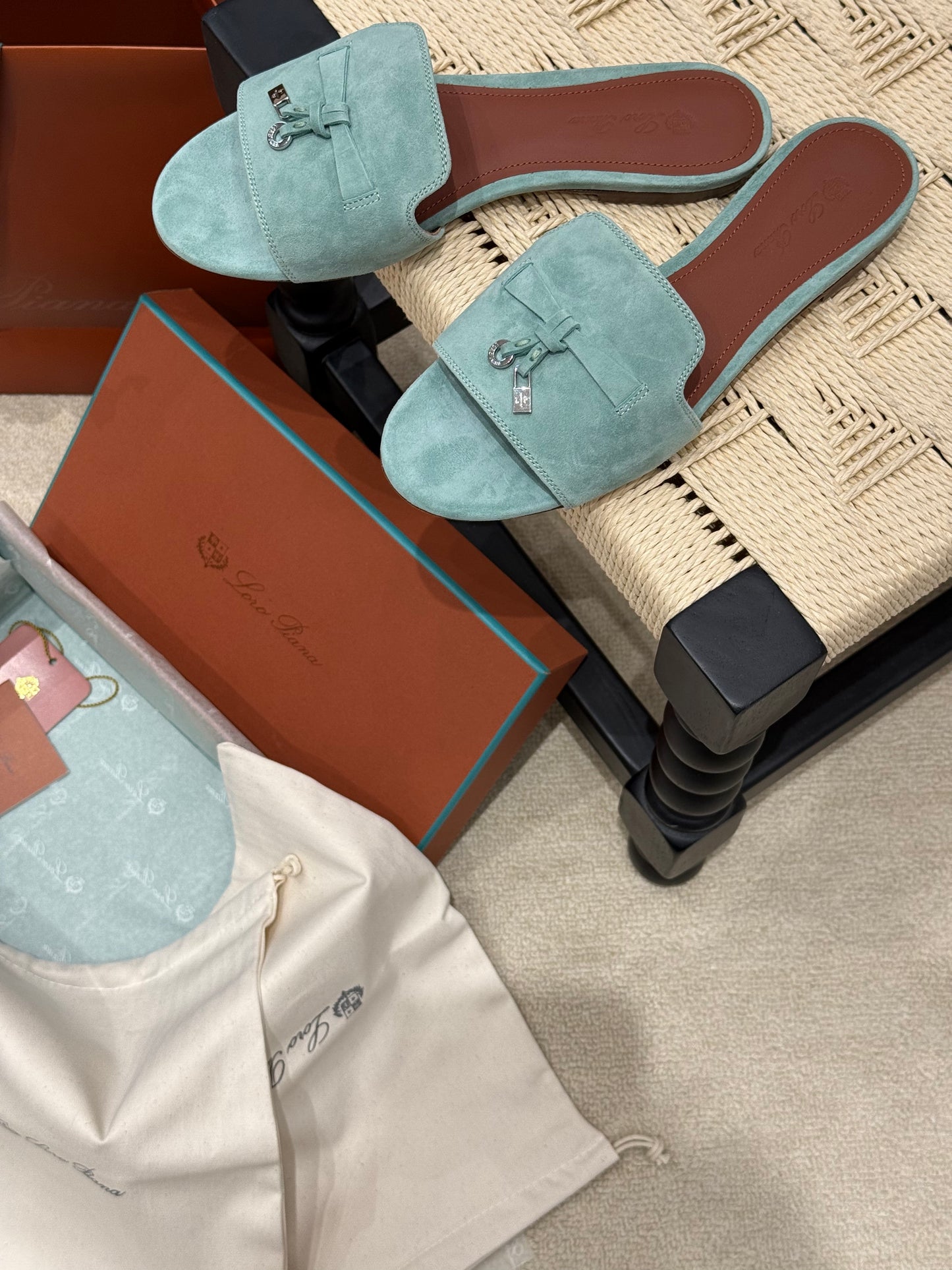 LORO P SUMMER CHARM SLIPPER