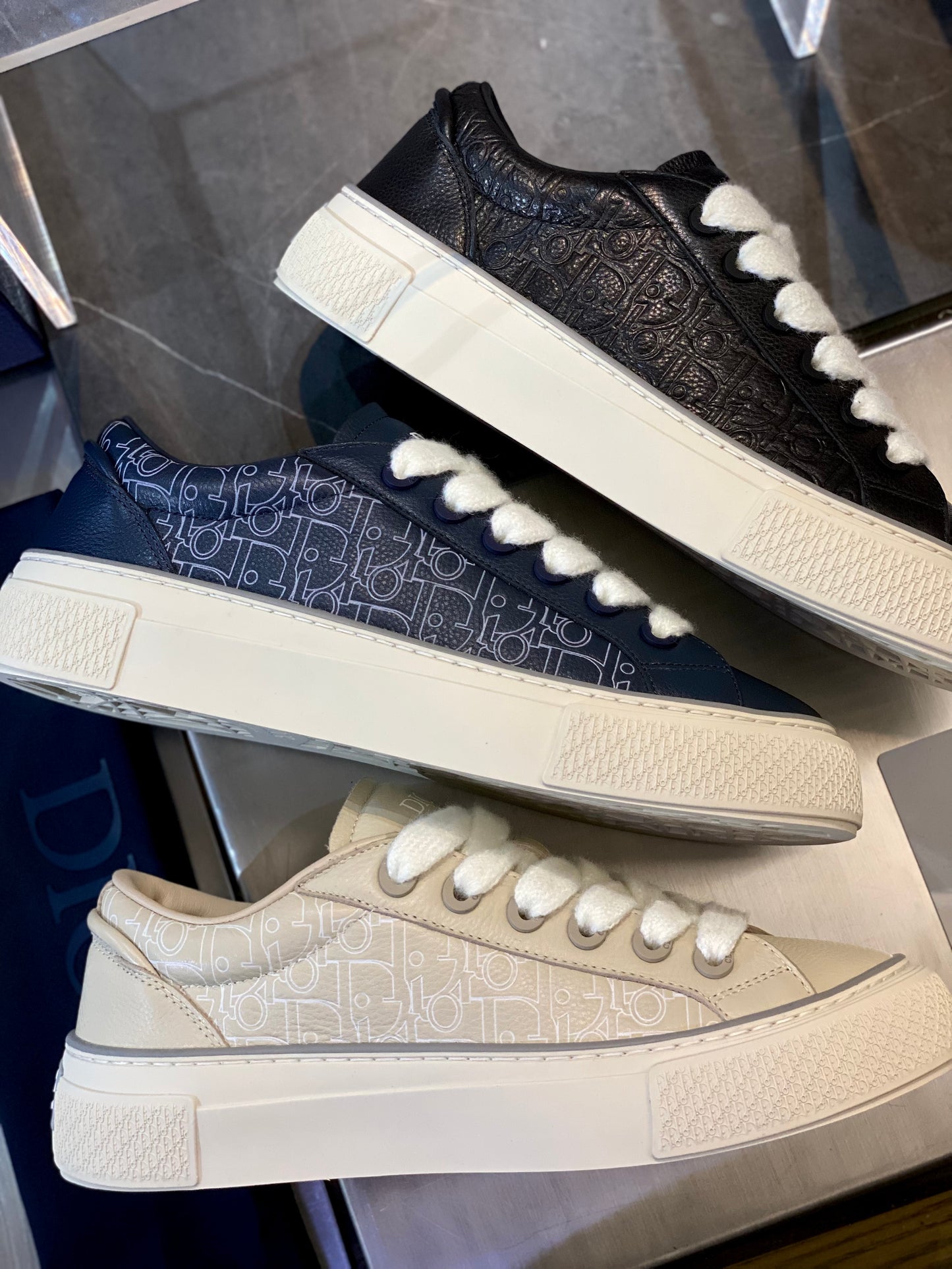 CD B33 SNEAKER