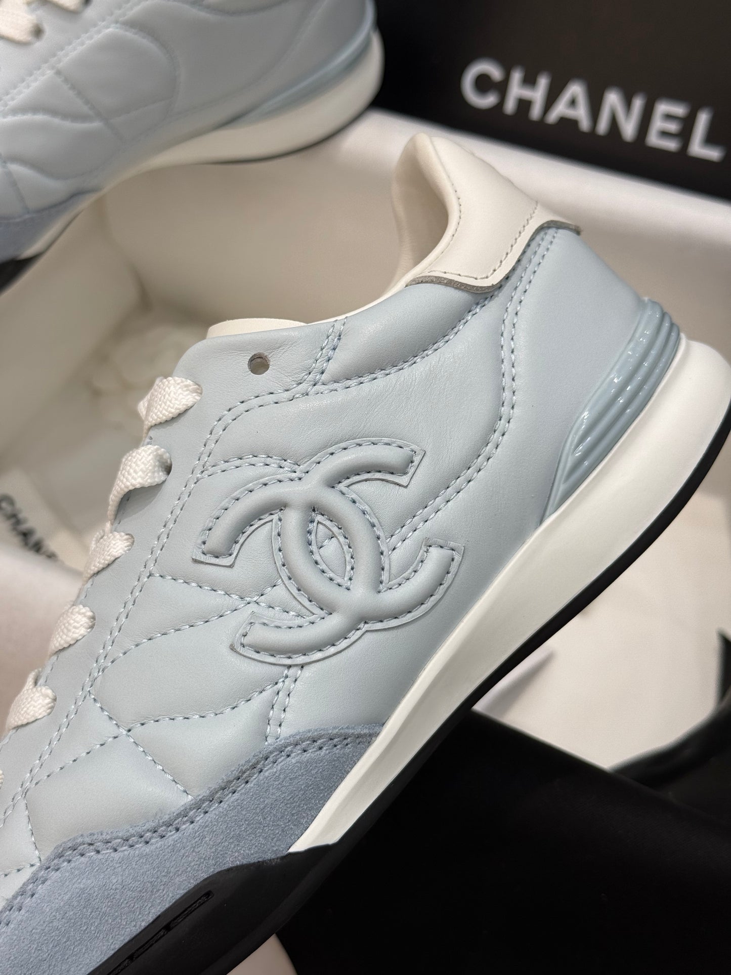 CC SNEAKER
