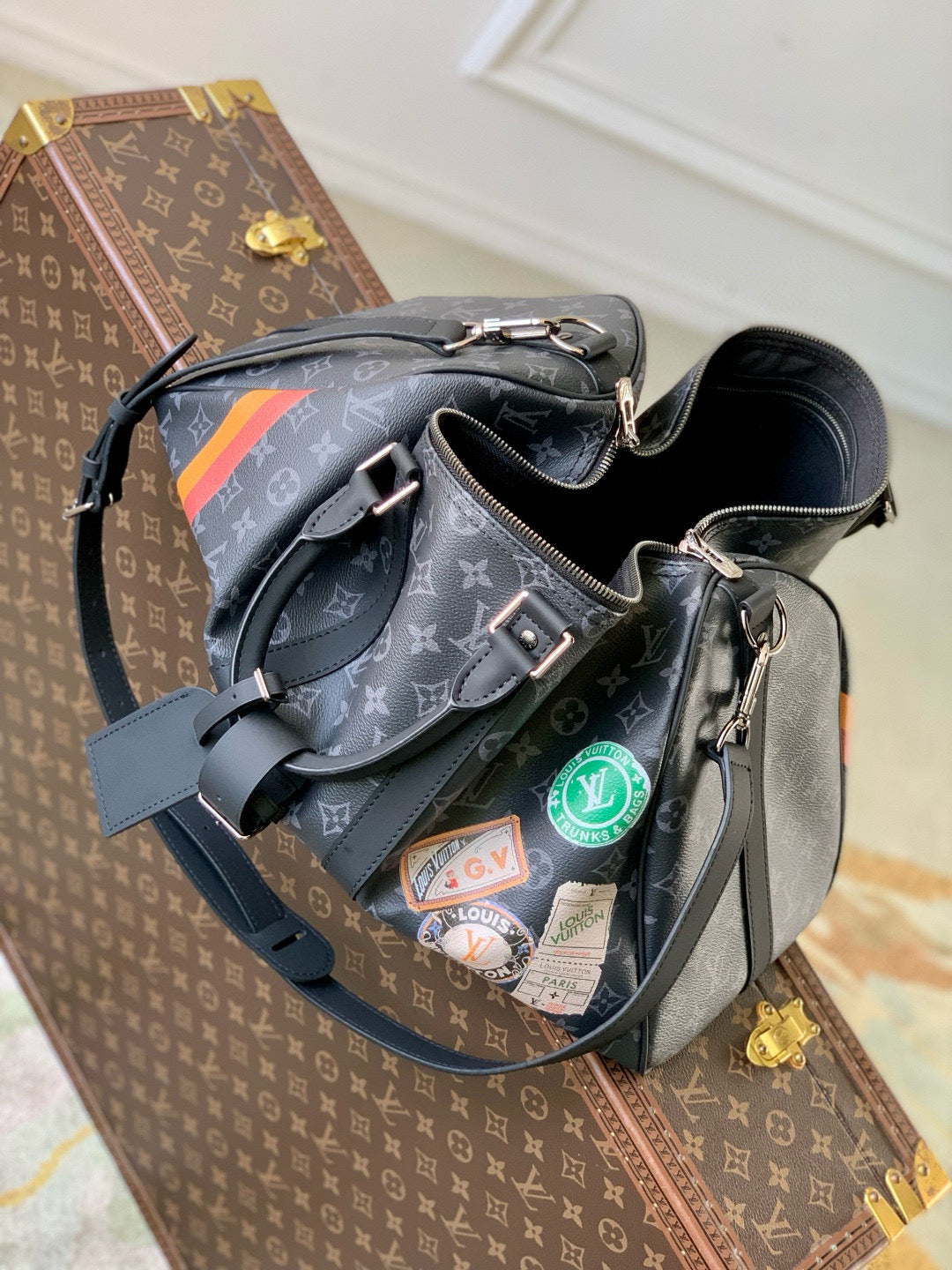 LOU KEEPALL BANDOULIÈRE 50 BAG