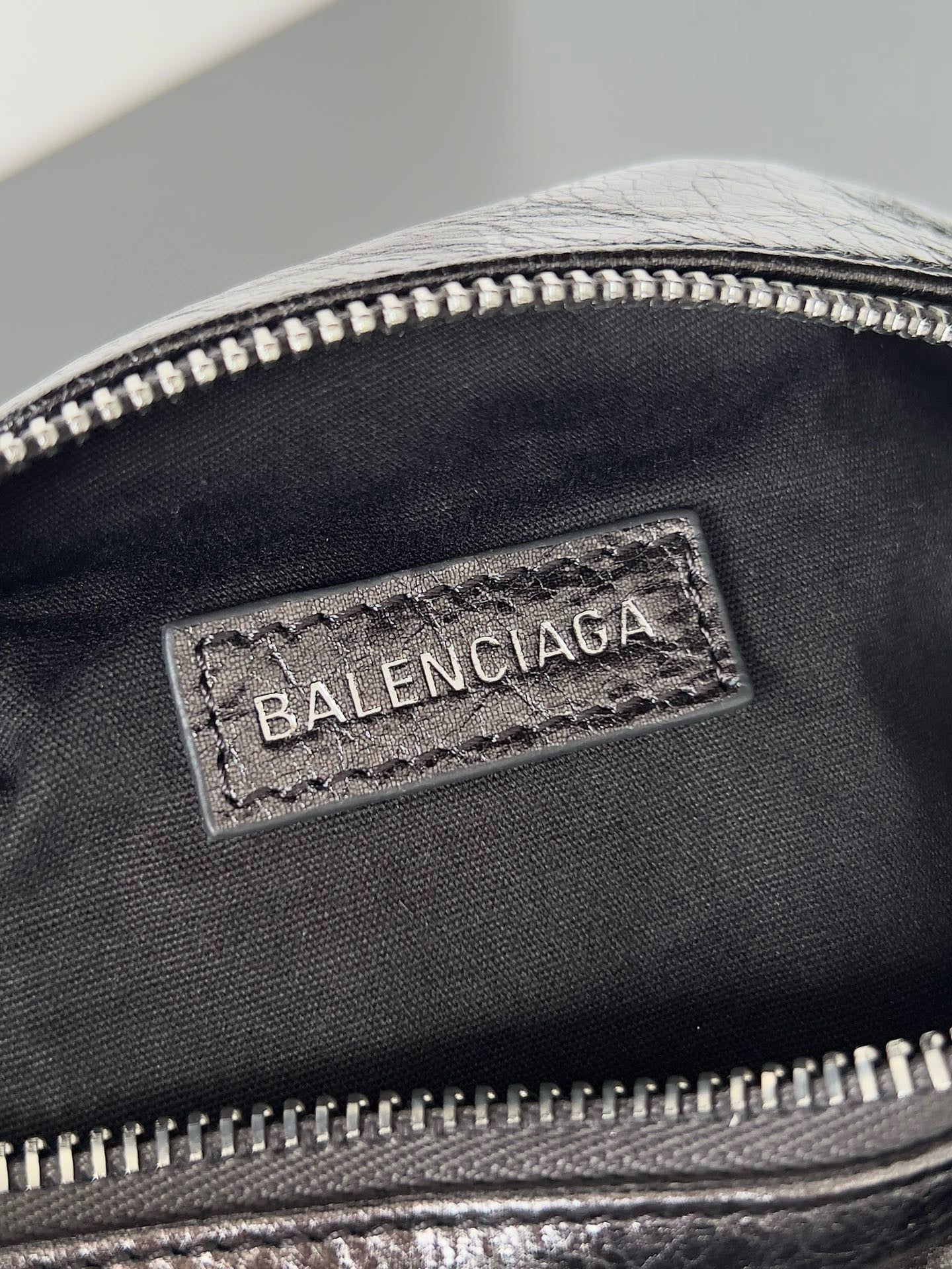 BAL SUPERBUSY XS SLING BAG