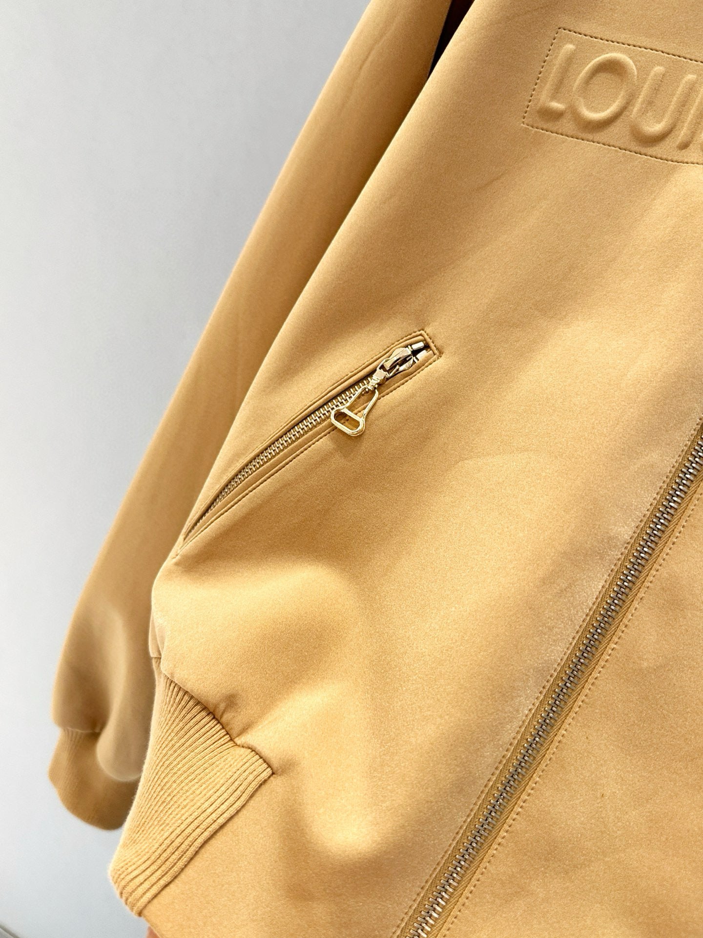 LOU JACKET