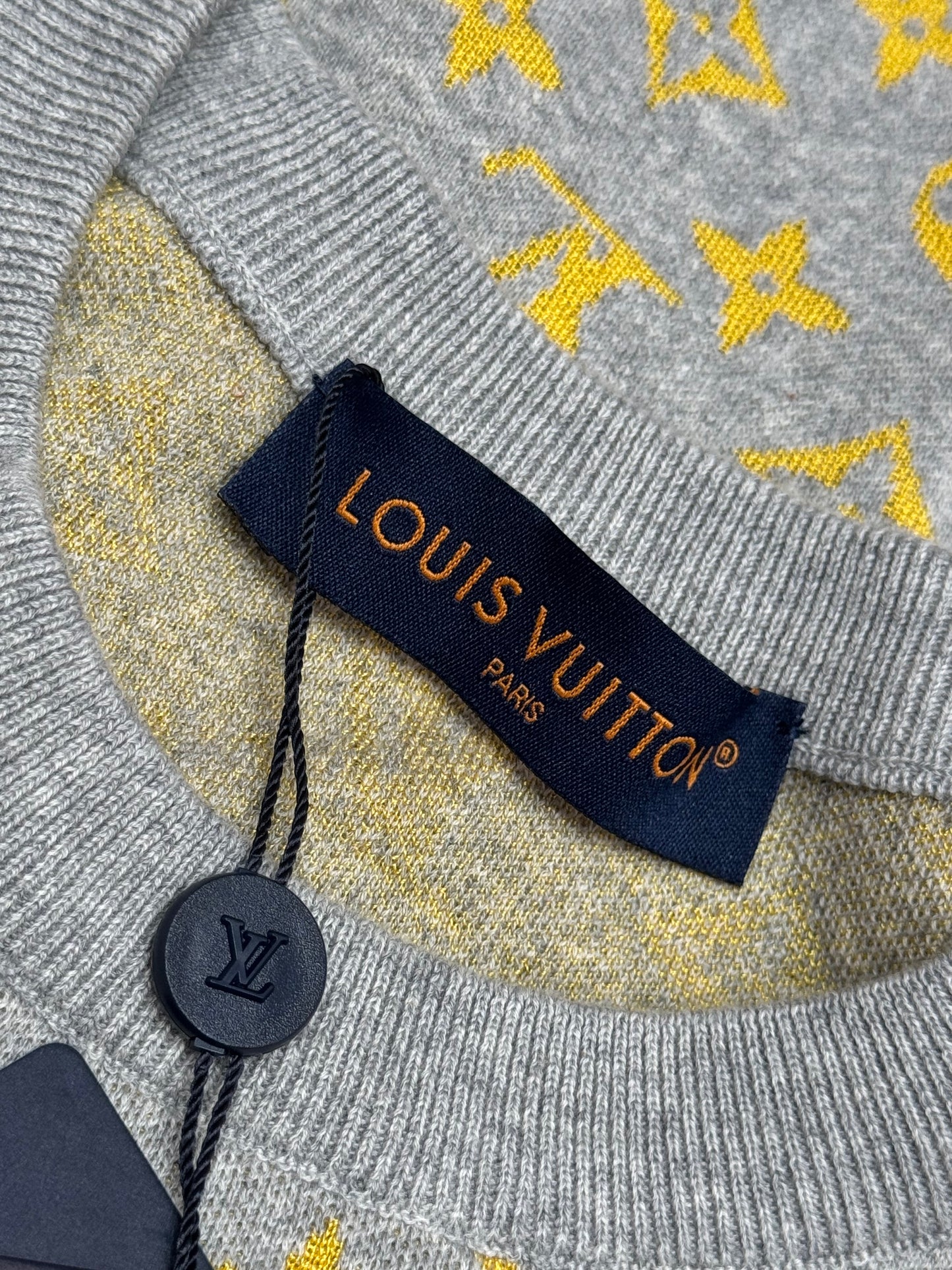 LOU T-SHIRT