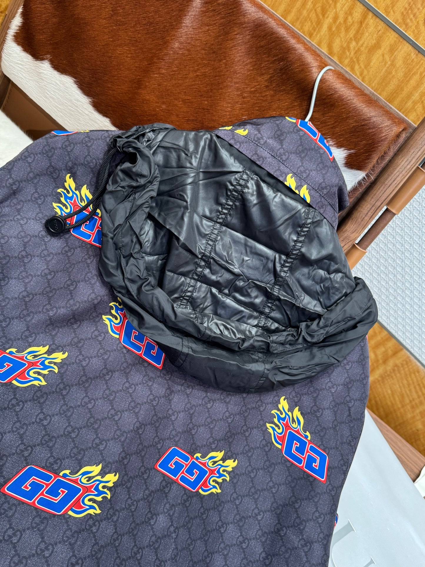 GG BOMBER JACKET