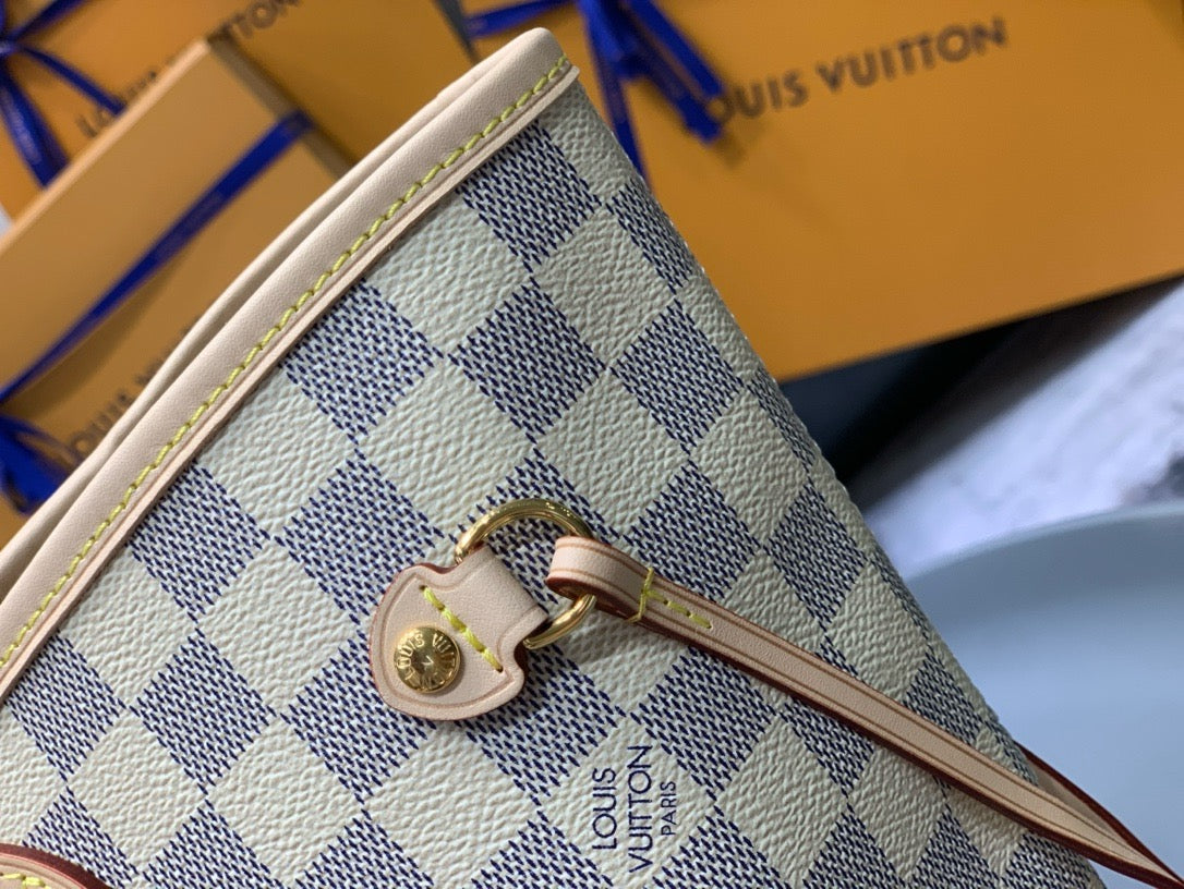 LOU NEVERFULL MM