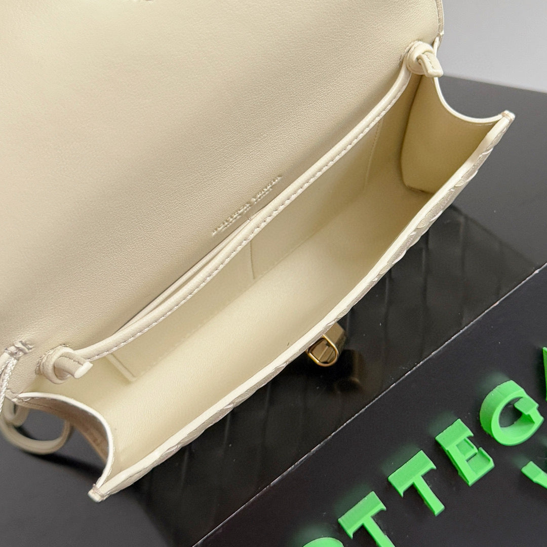 BOTT V ANDIAMO POUCH