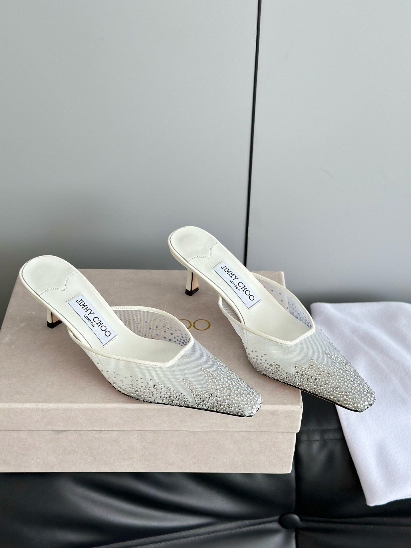 JIMMY C HEELS