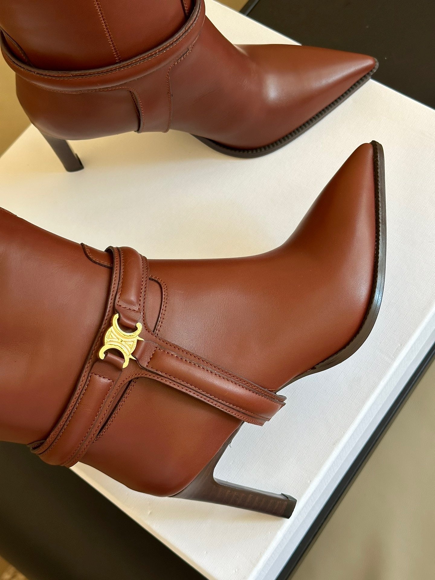 CEL BOOTS