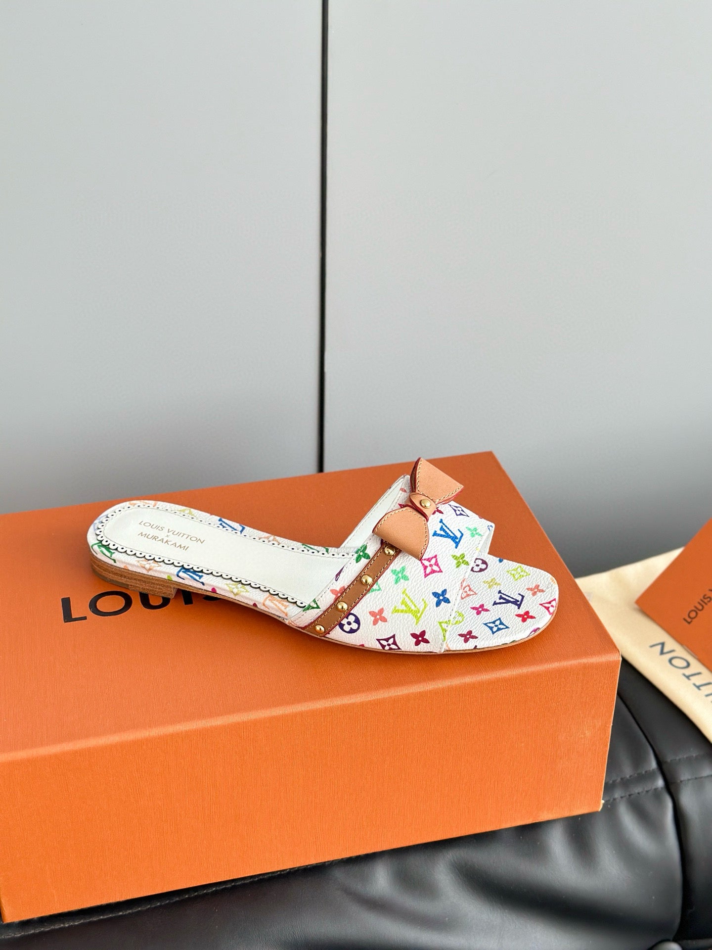 LOU MULES