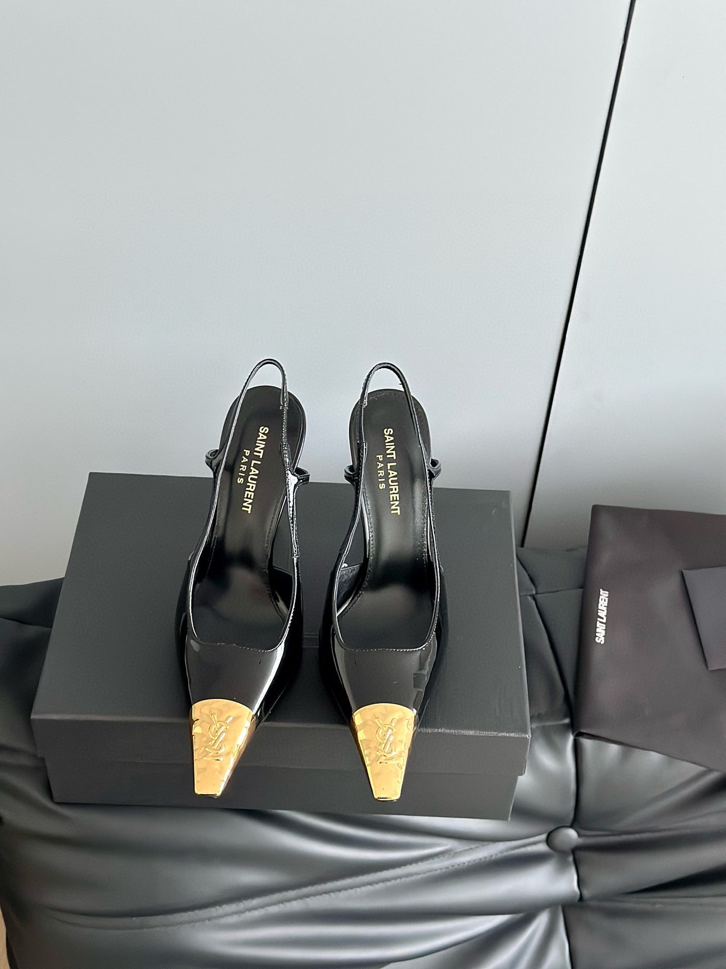 SL HEELS