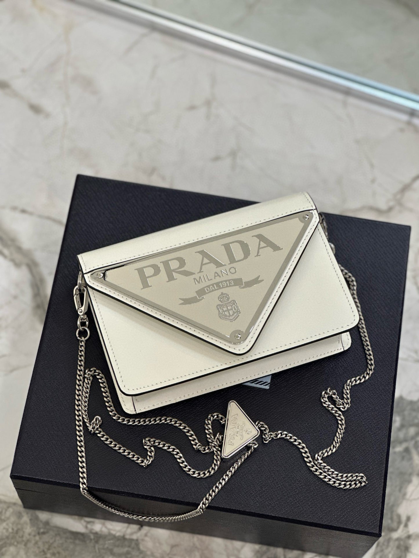 PD TRIANGLE LOGO BUFFED SHOULDER BAG