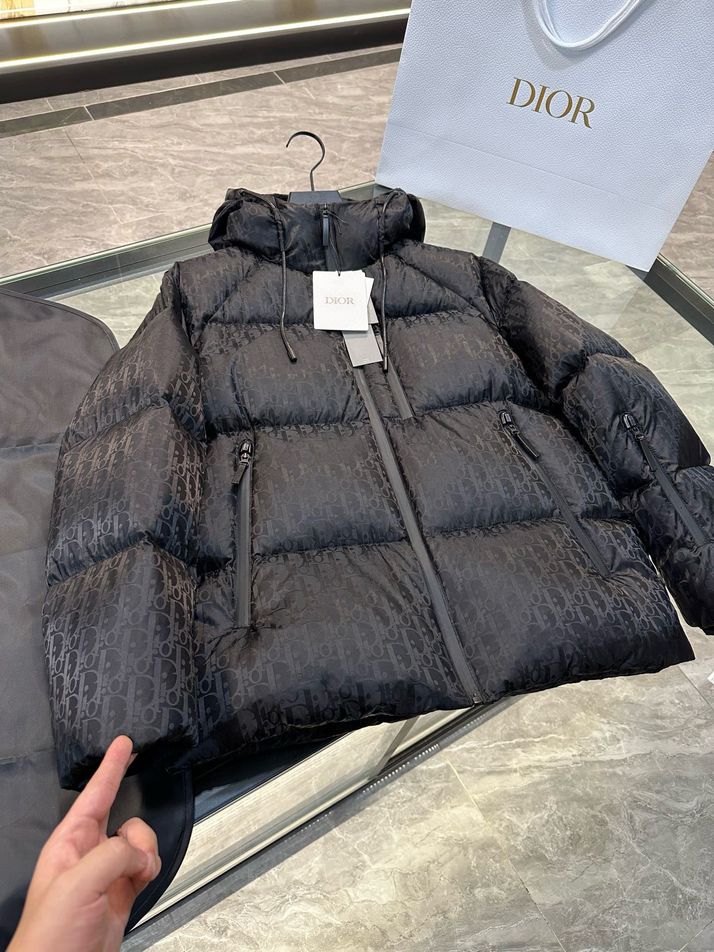CD OBLIQUE JACKET