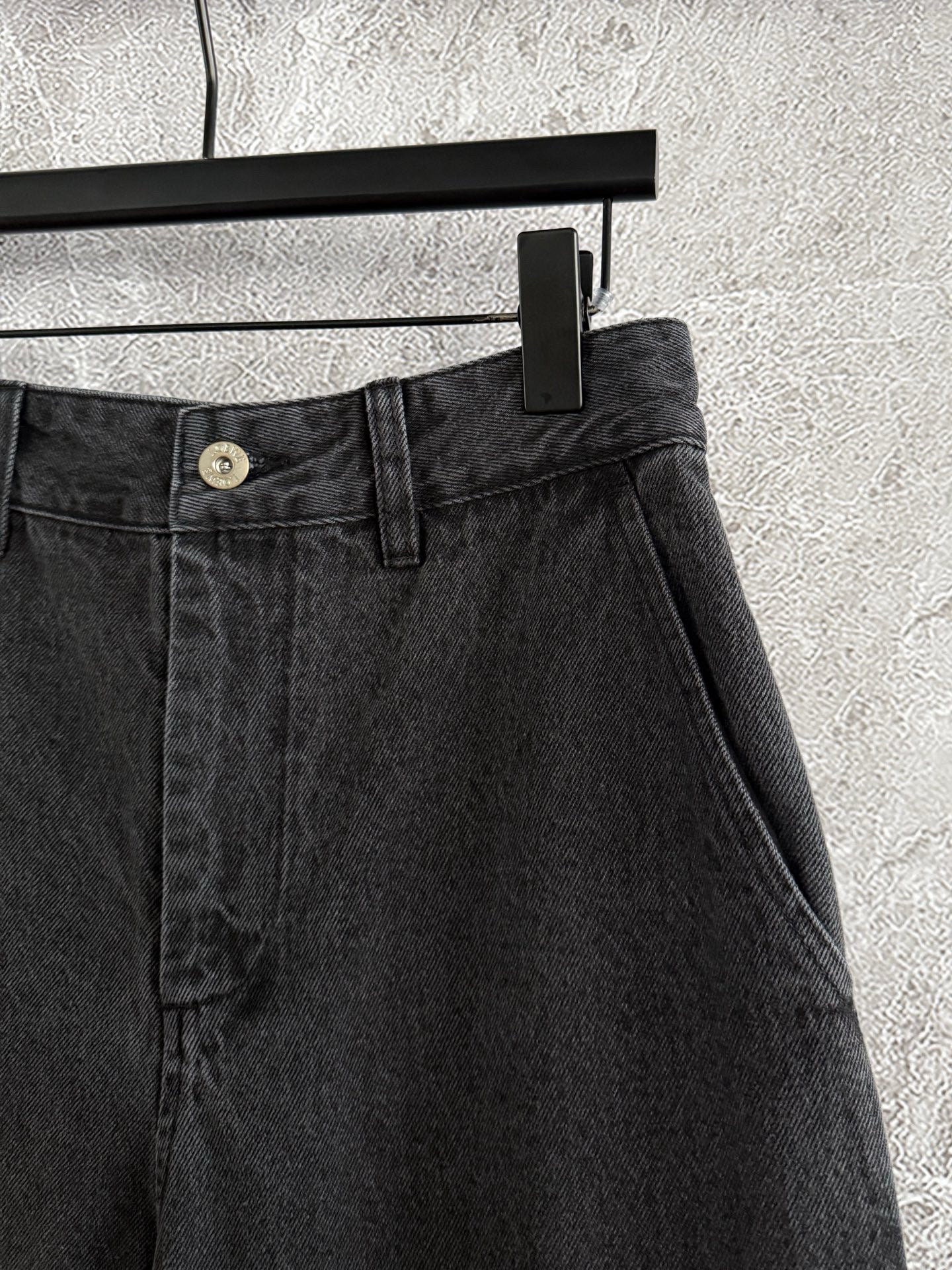 LOEW JEANS