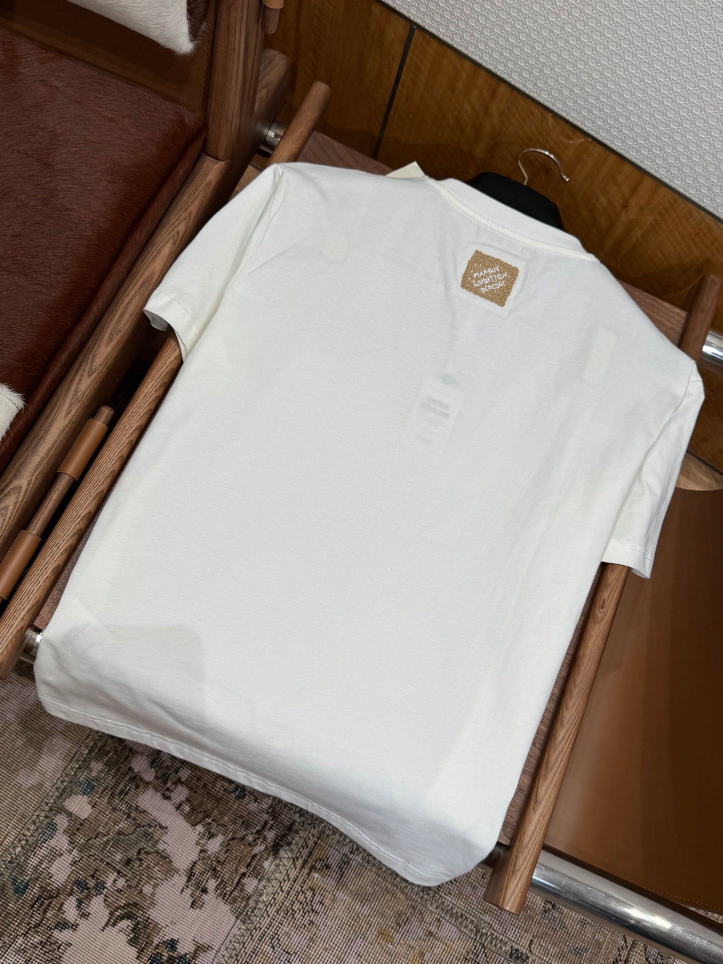 LOU T-SHIRT