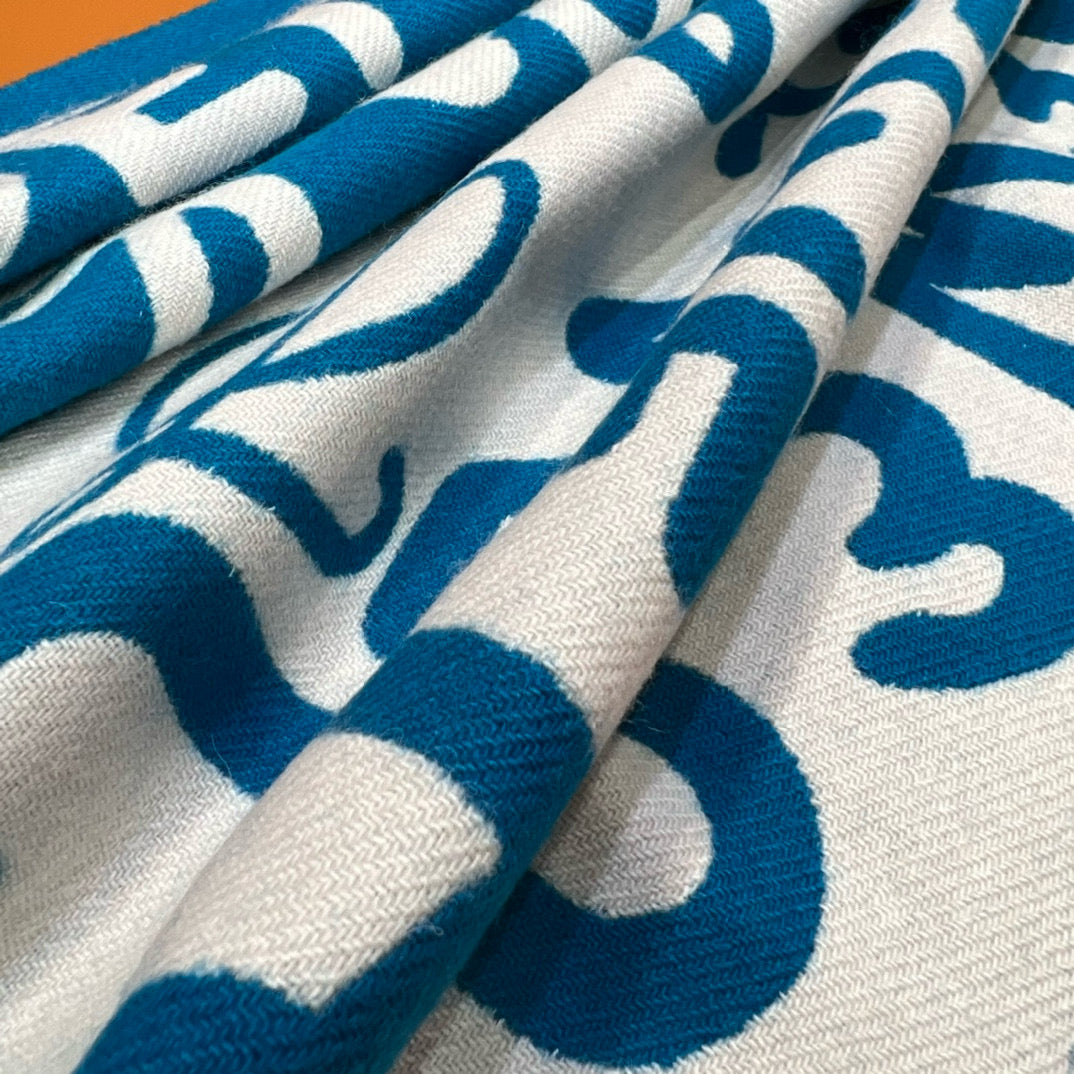 LOEW SCARF