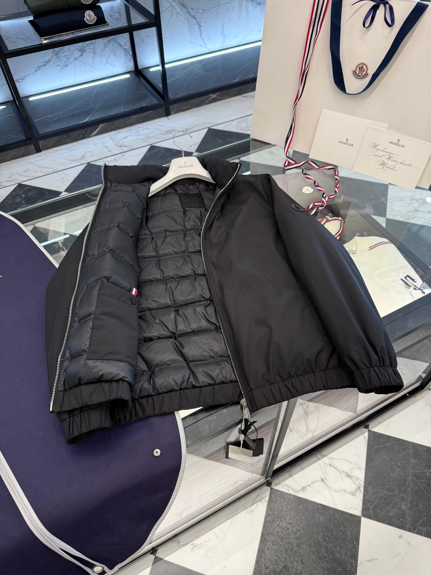 MONC LUSERNA JACKET