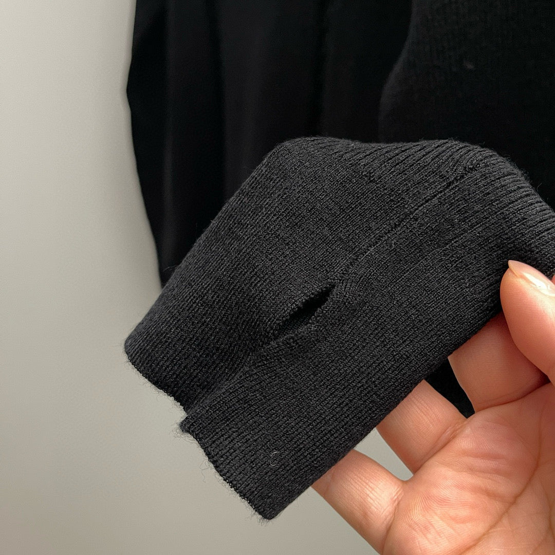CC TURTLENECK