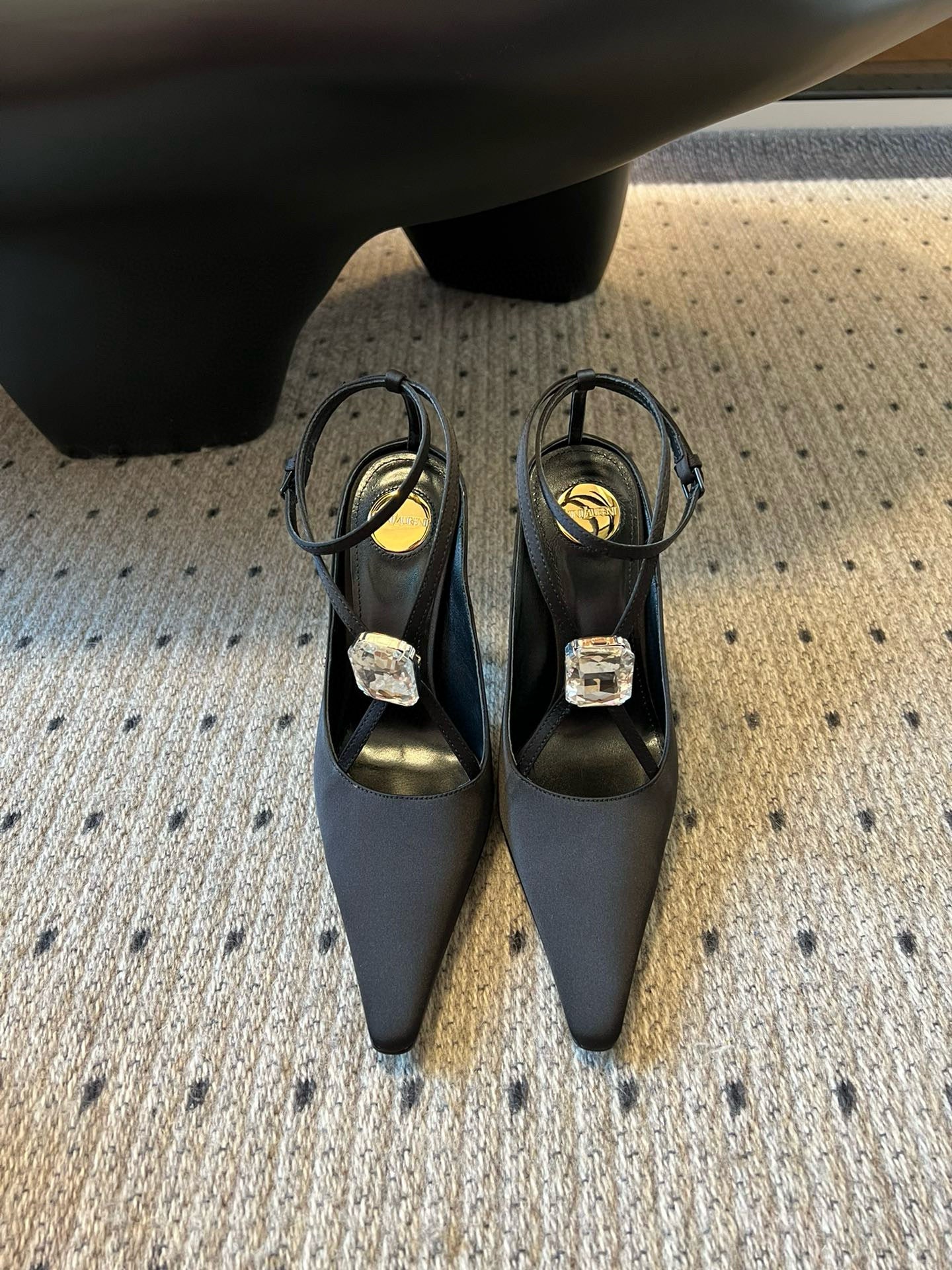 SL HEELS