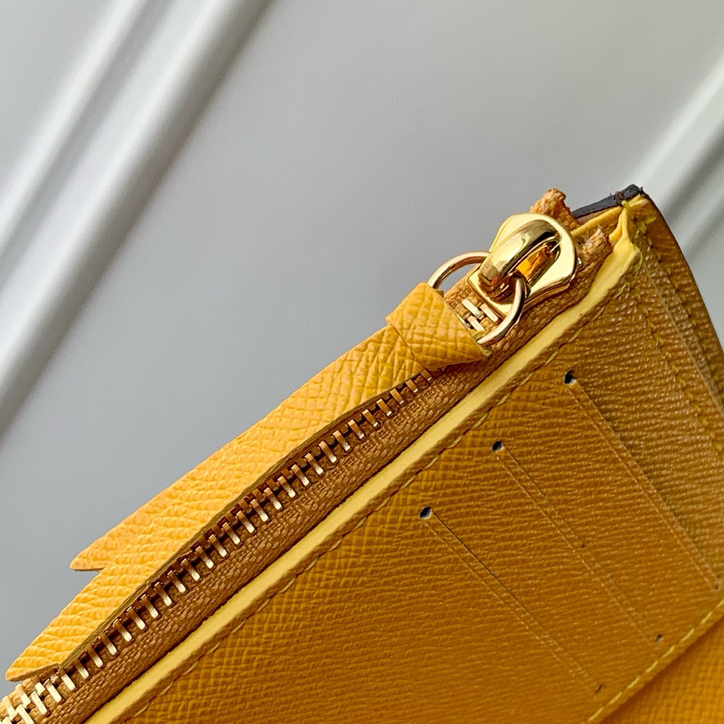 LOU VICTORINE WALLET