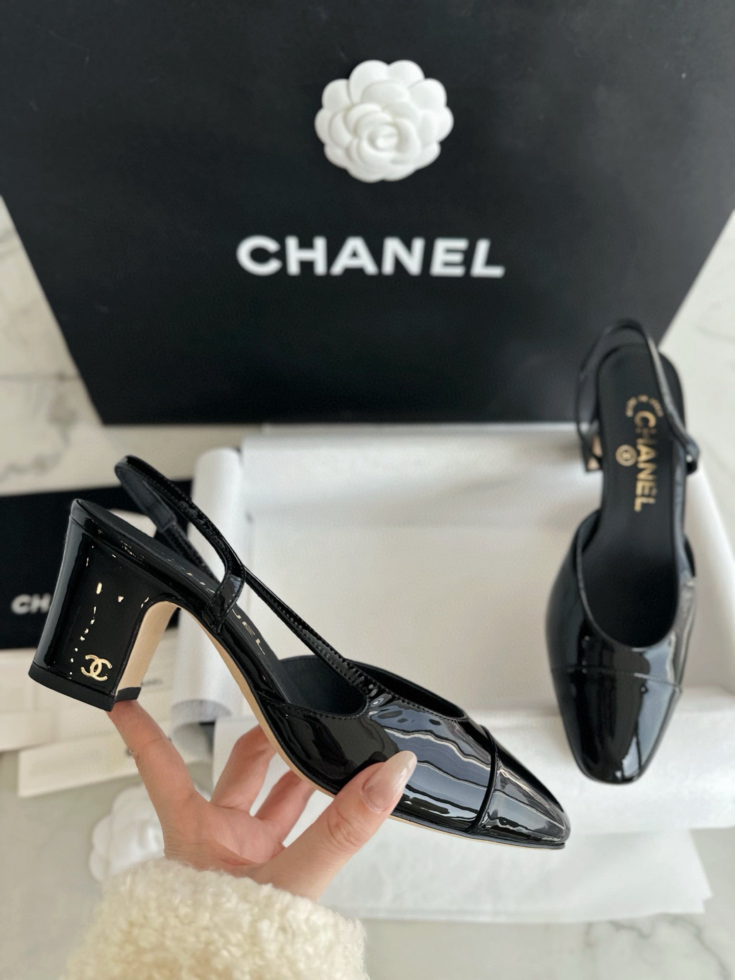 CC SLINGBACK HEELS