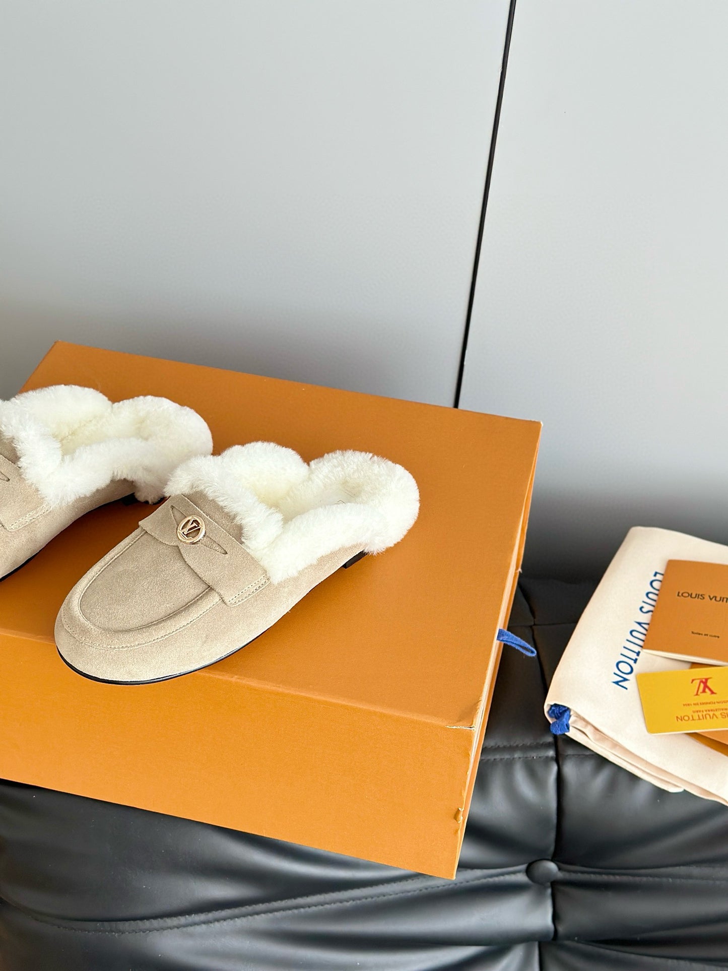 LOU SOHO OPEN BACK LOAFERS