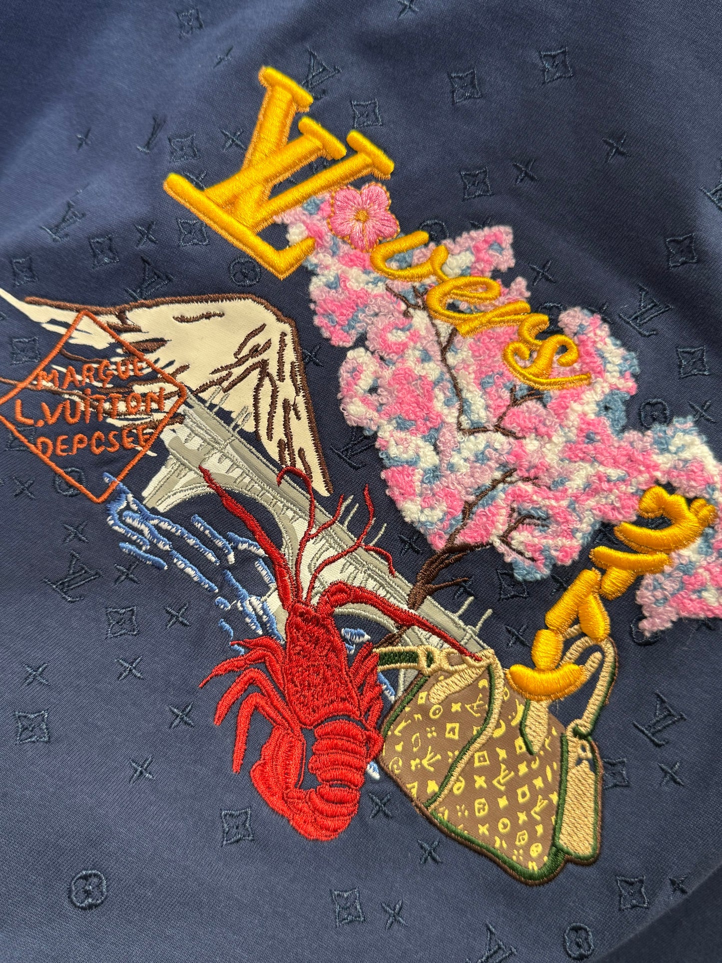 LOU T-SHIRT