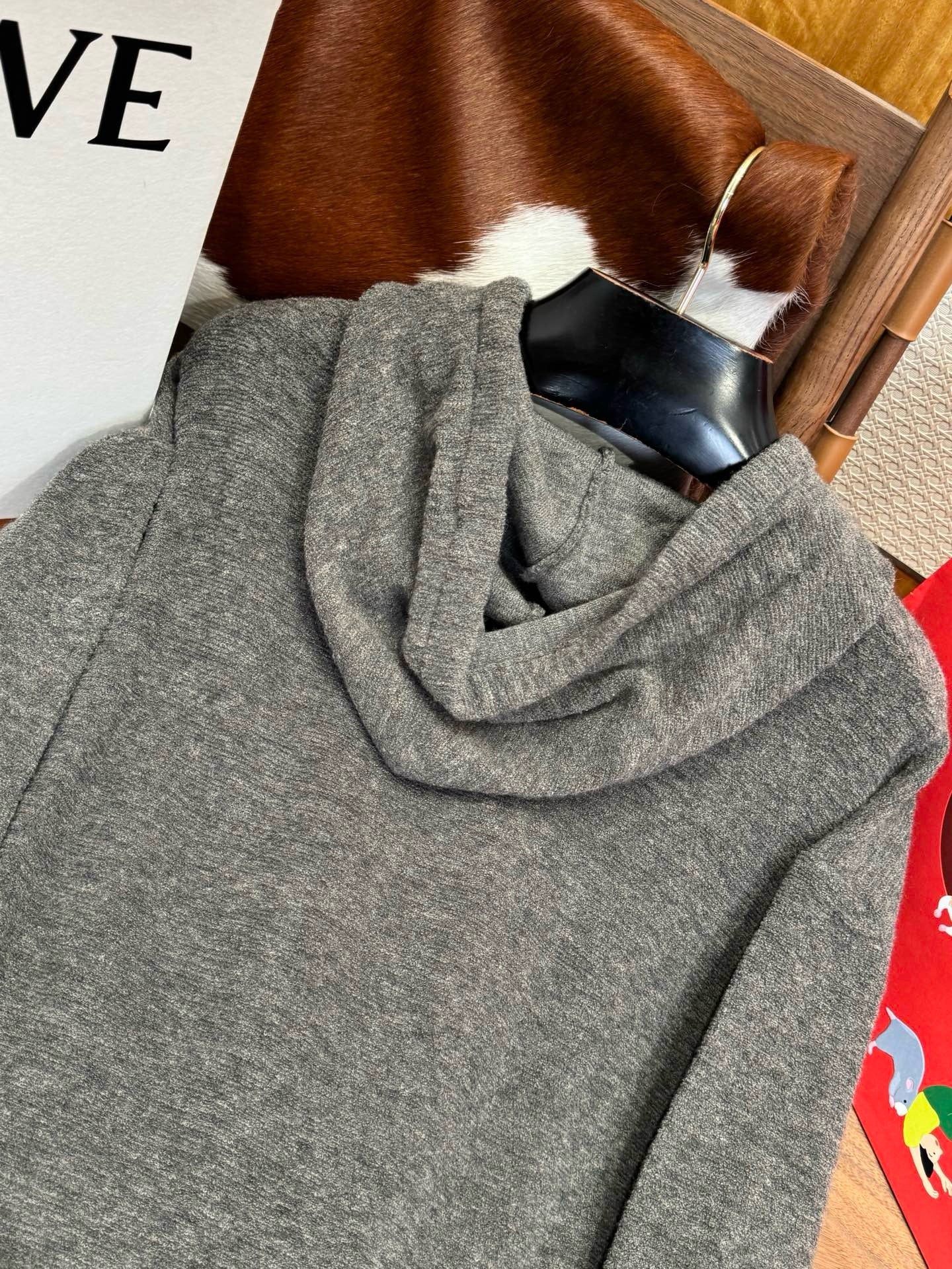 LOEW HOODIE