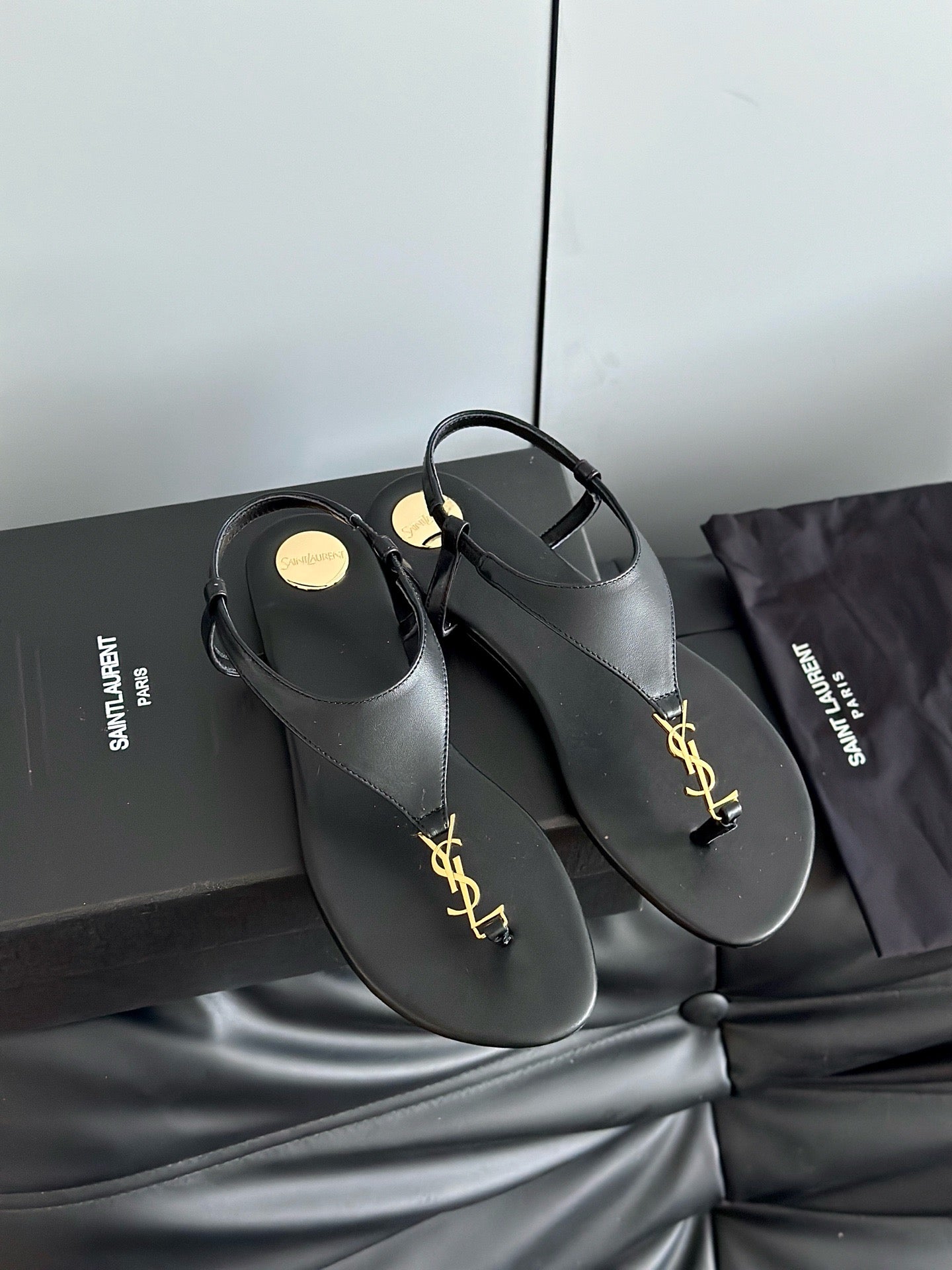 SL SANDALS