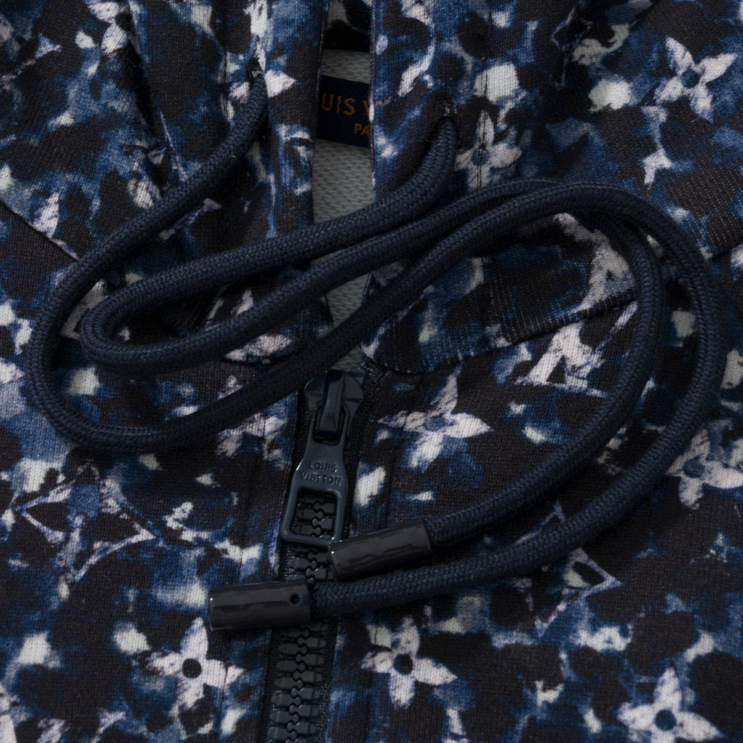 LOU ZIP HOODIE