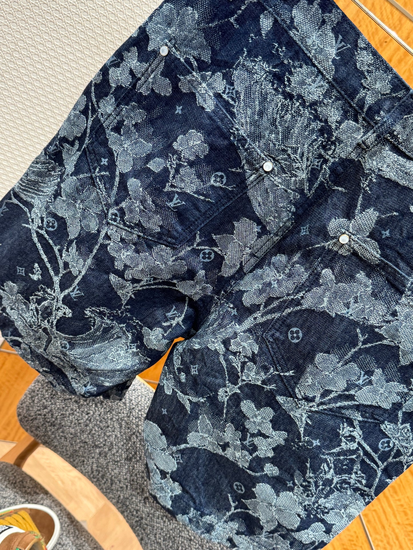 LOU DENIM SHORTS
