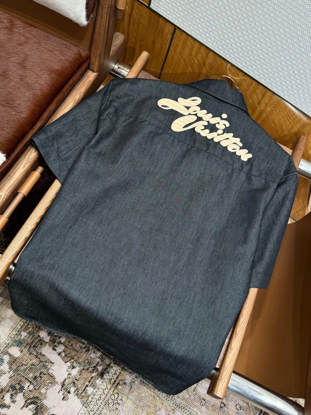 LOU SHIRT