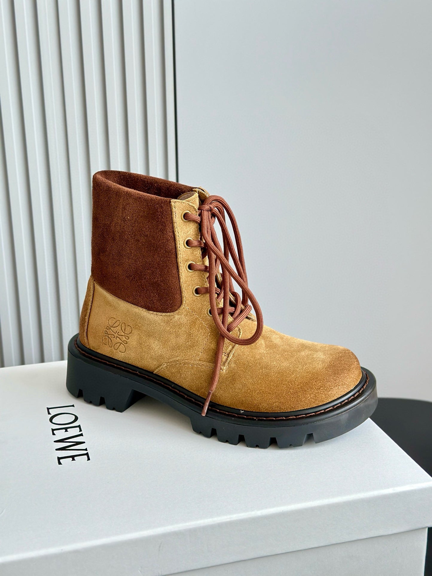 LOEW BOOTS