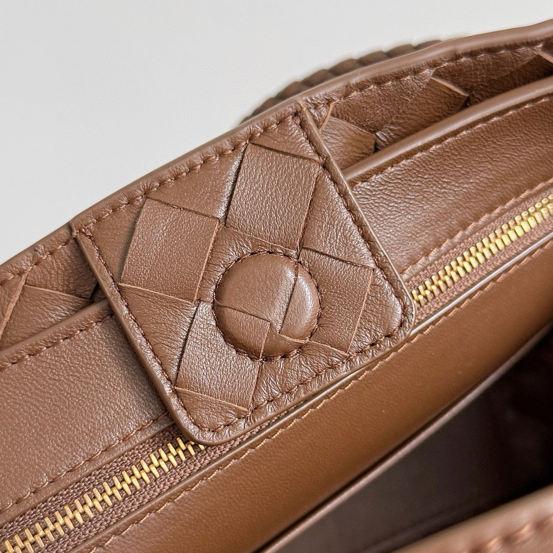 BOTT V ANDIAMO SMALL BAG