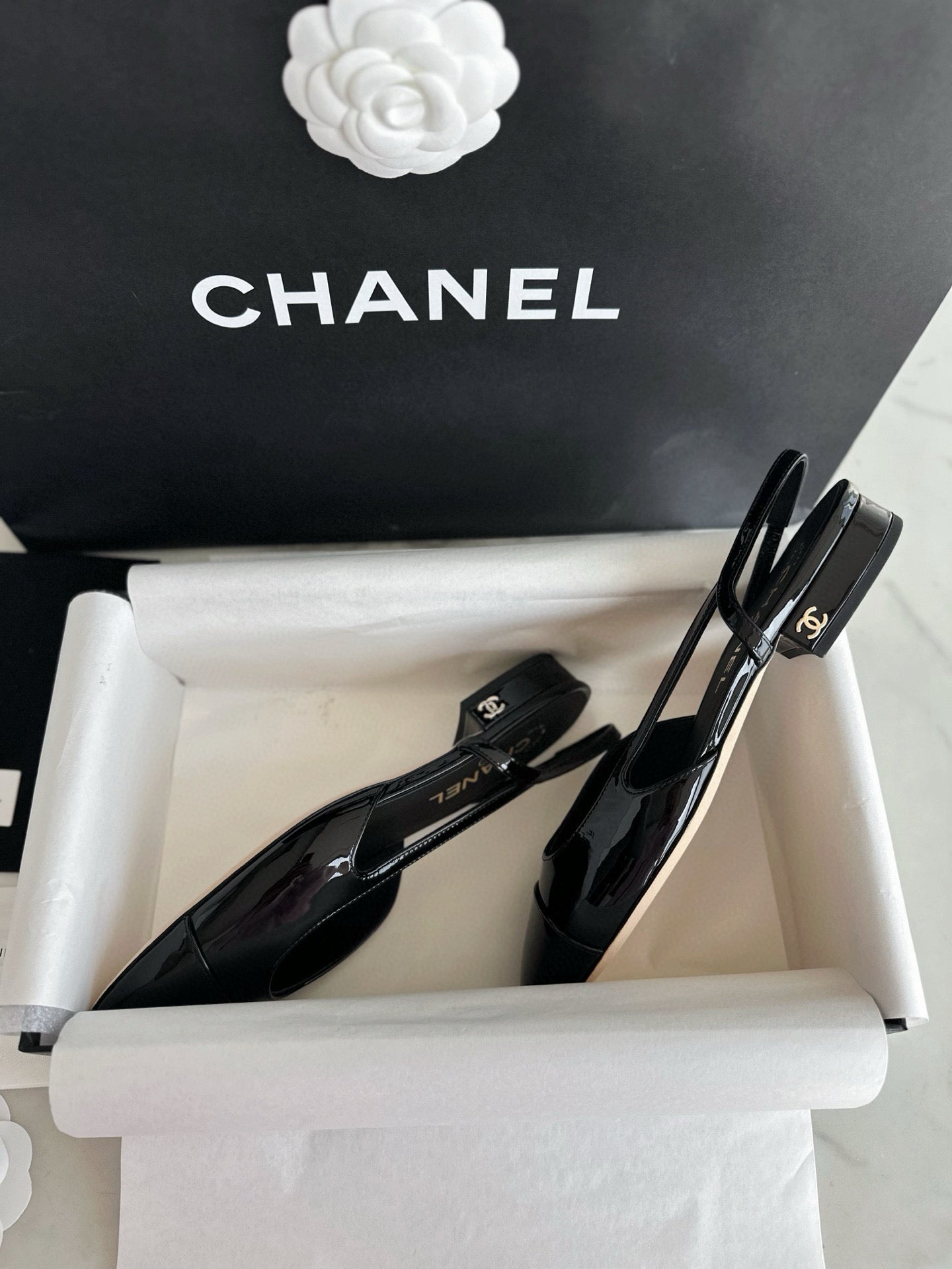 CC SLINGBACK