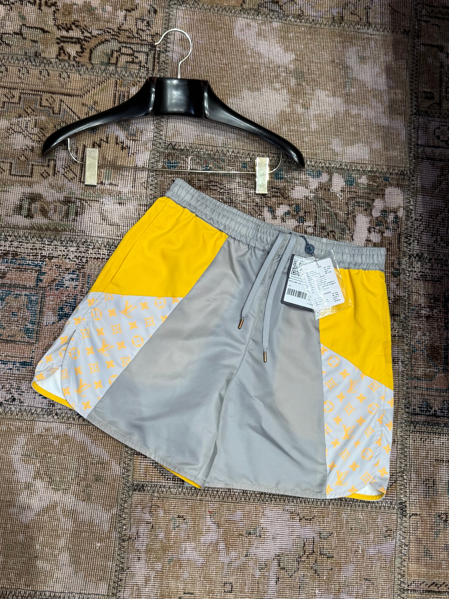 LOU SHORTS