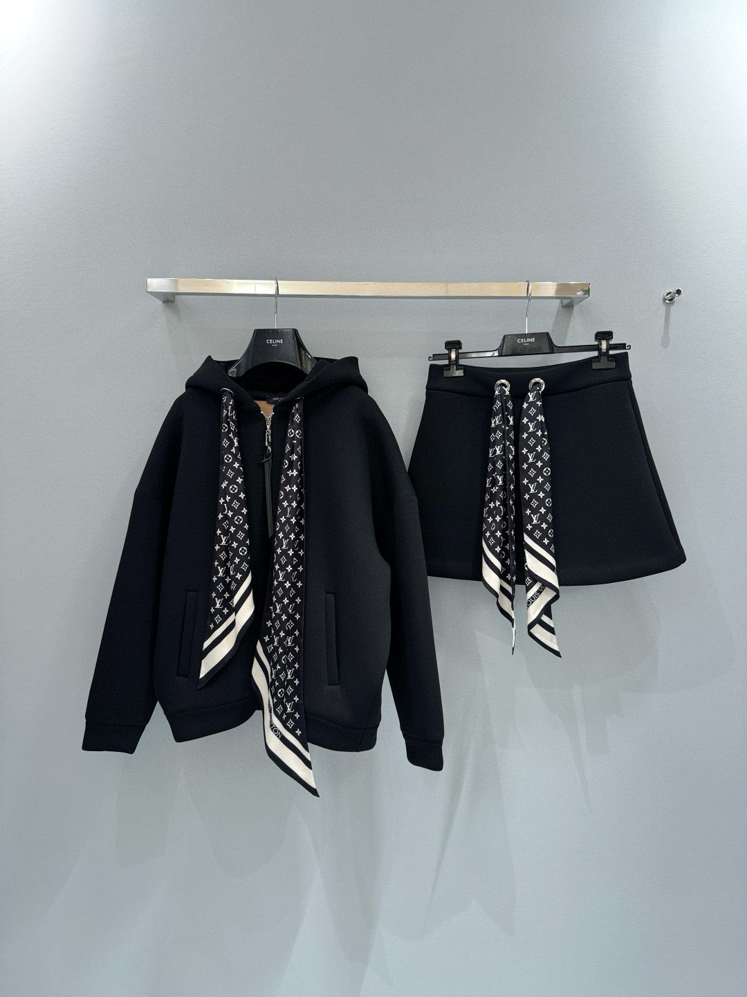 LOU SKIRT